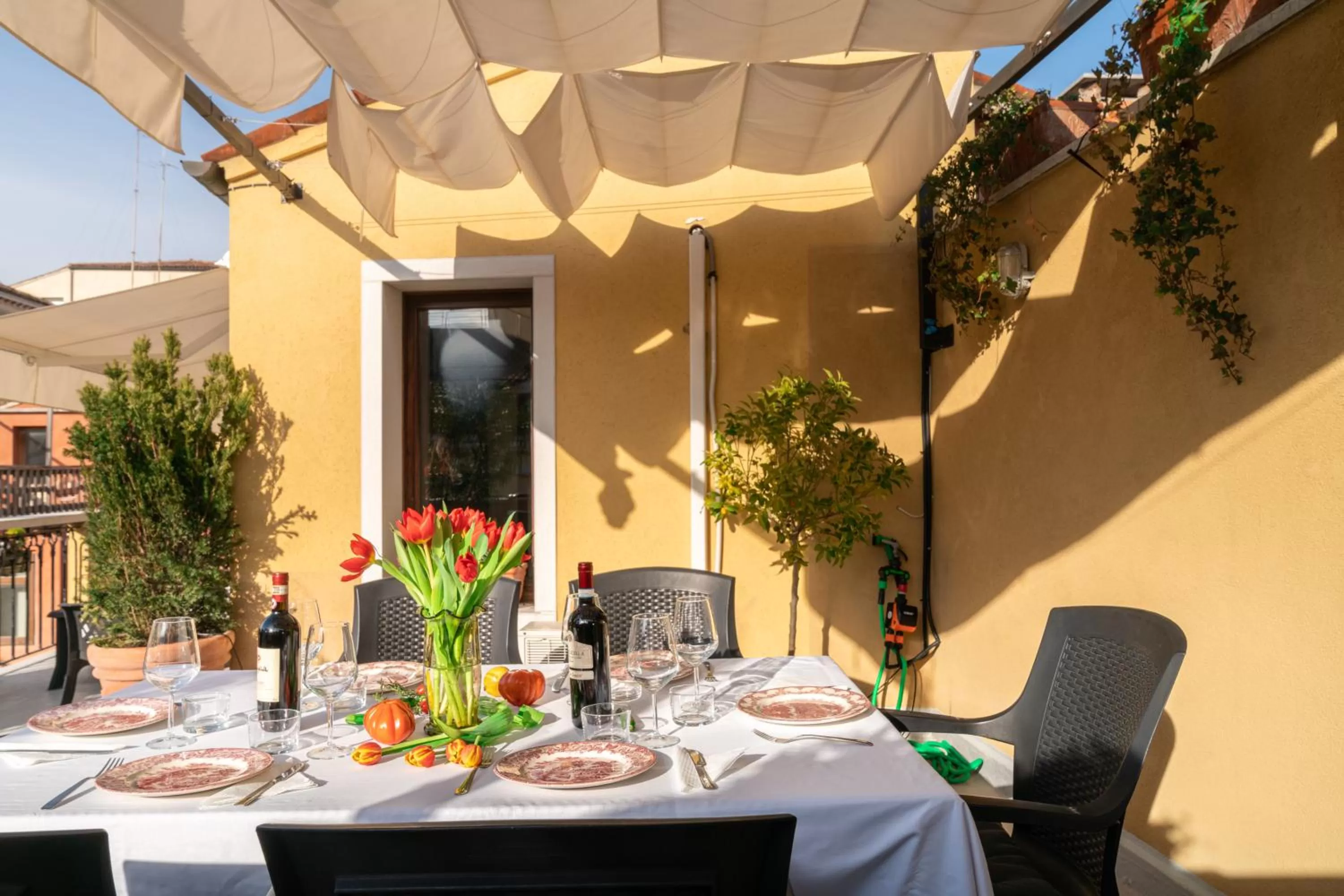 Presidential Duplex with Rooftop in Palazzo San Luca