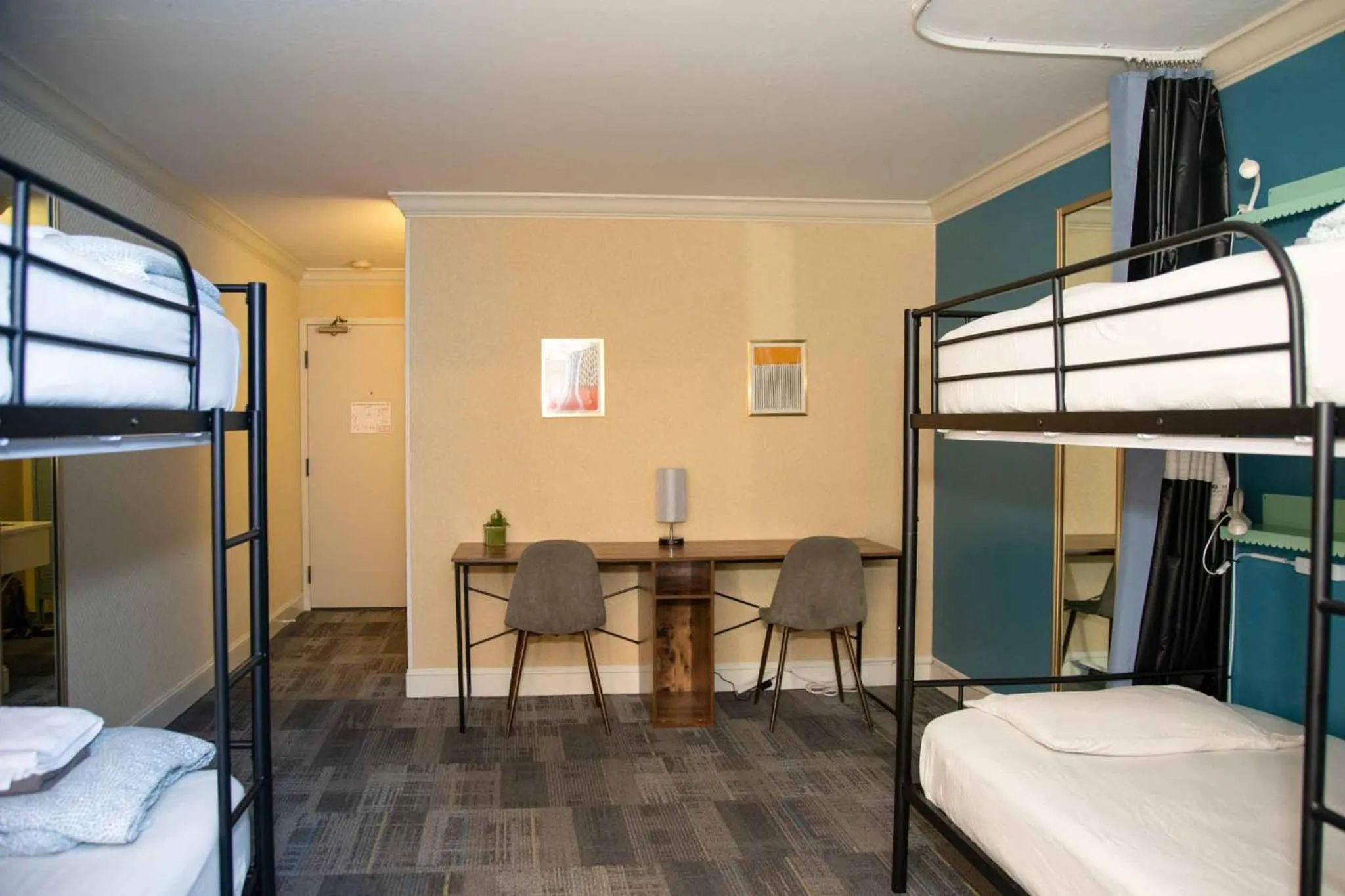 bunk bed, Bed in Samesun San Francisco