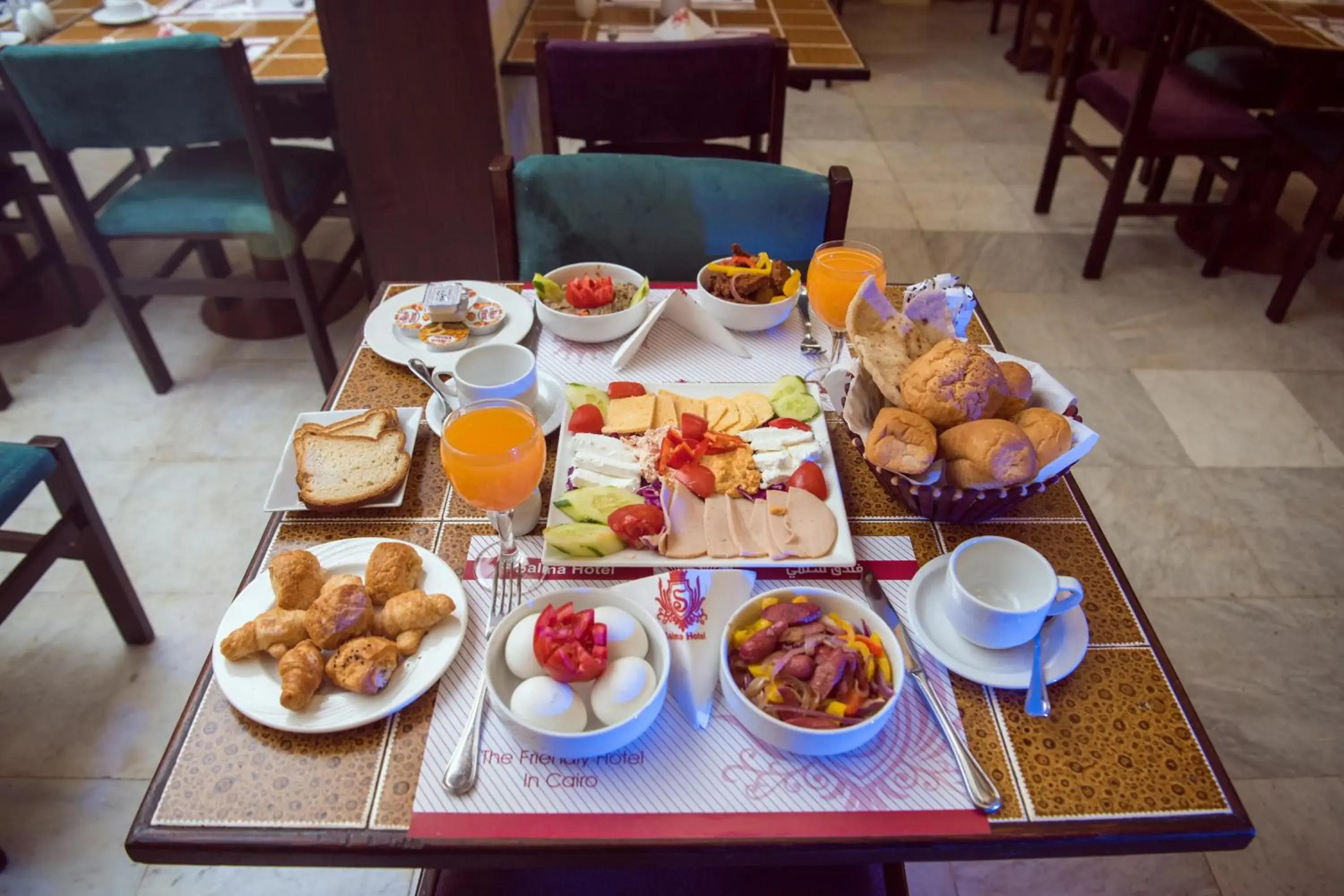 Food and drinks in Salma Hotel Cairo