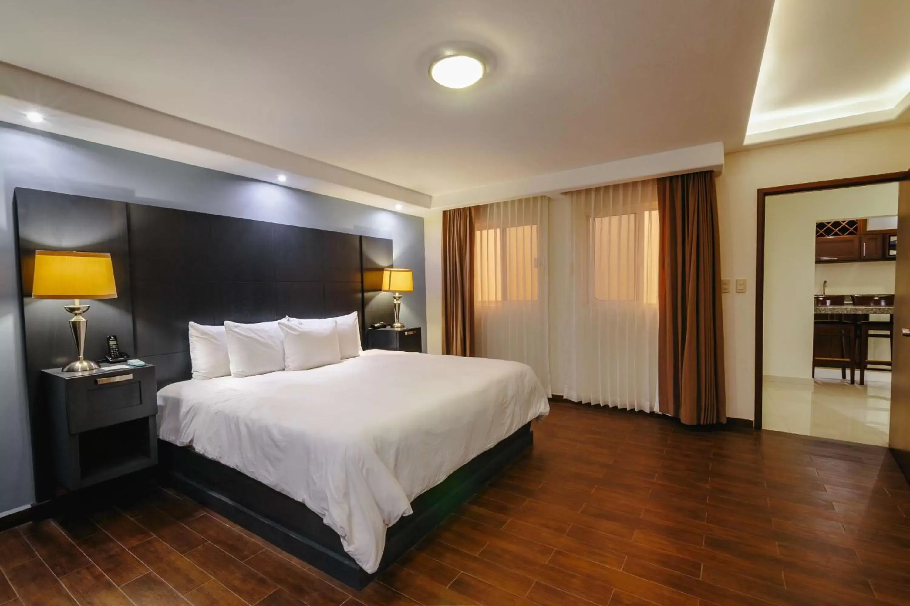 Photo of the whole room, Bed in Best Western Plus San Jorge