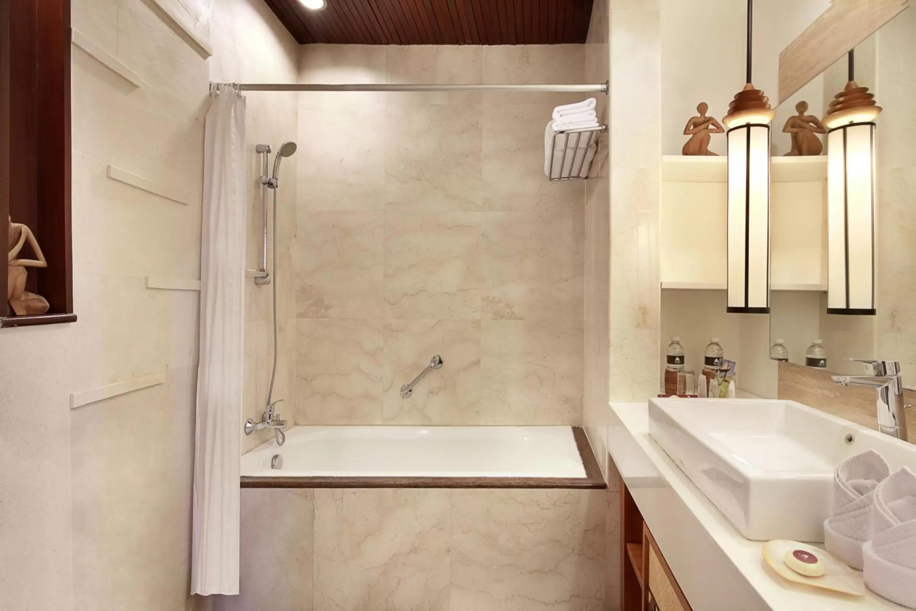 Shower, Bathroom in Bali Niksoma Boutique Beach Resort