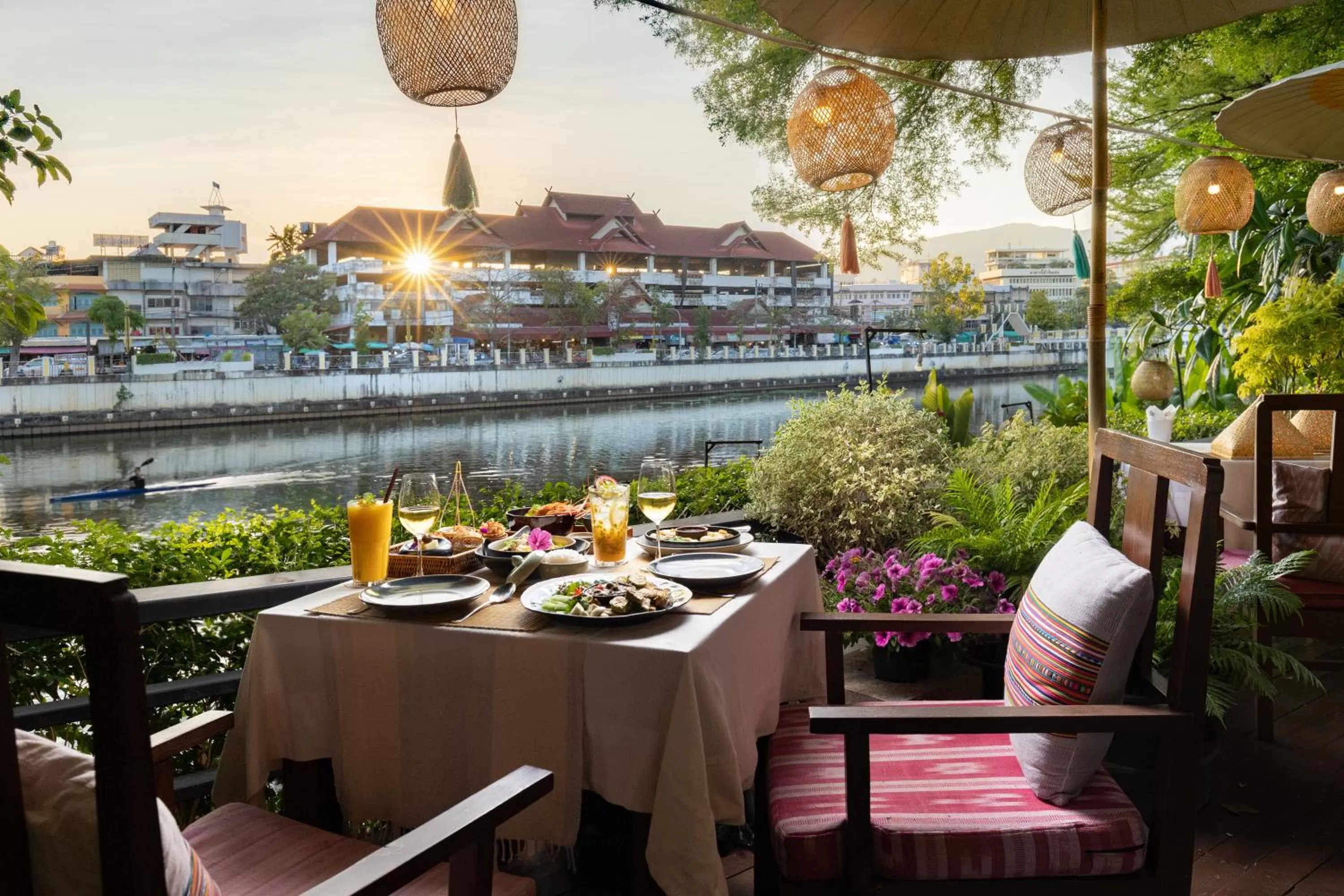 Restaurant/places to eat in Sala Lanna Chiang Mai