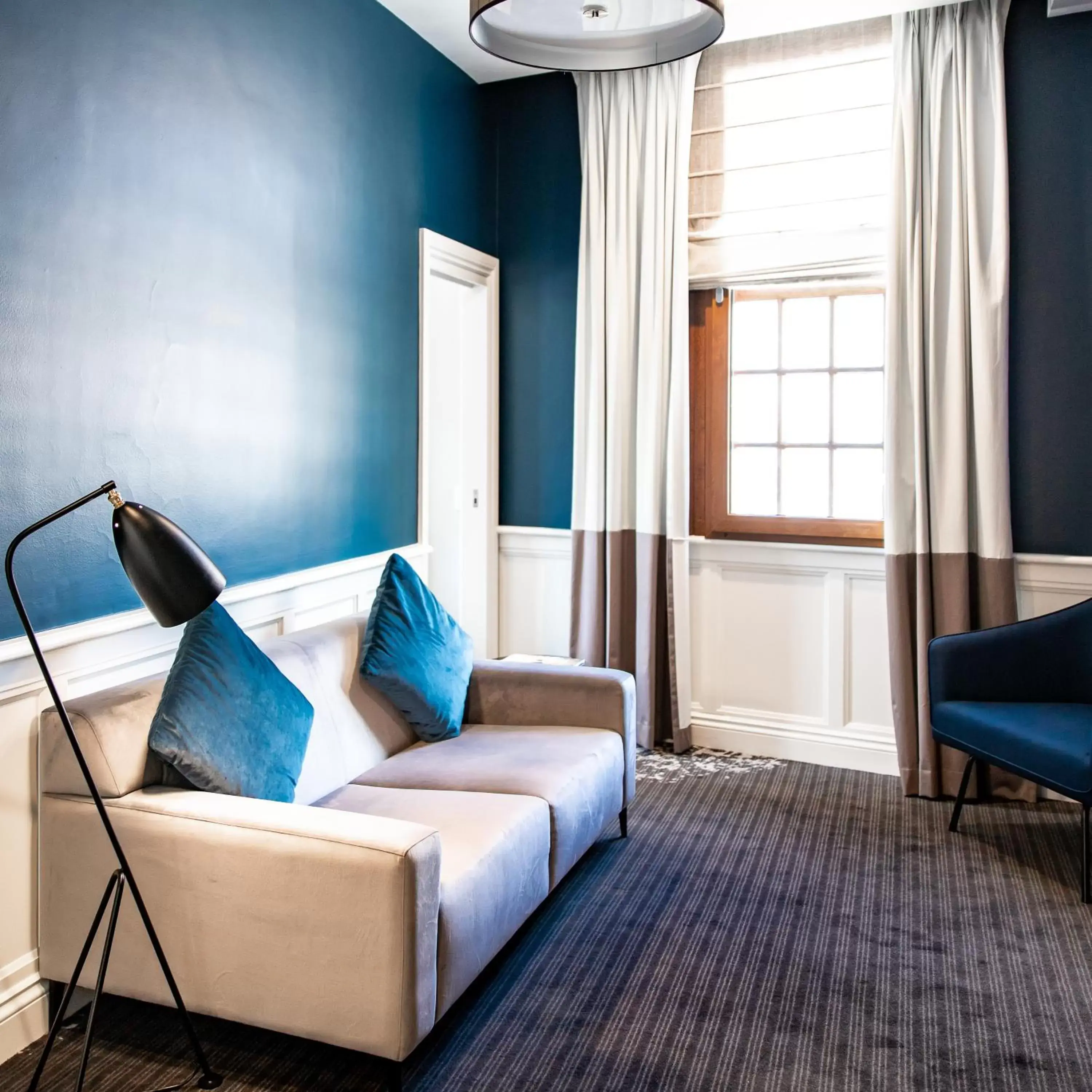 Living room, Seating Area in The Inchcolm by Ovolo