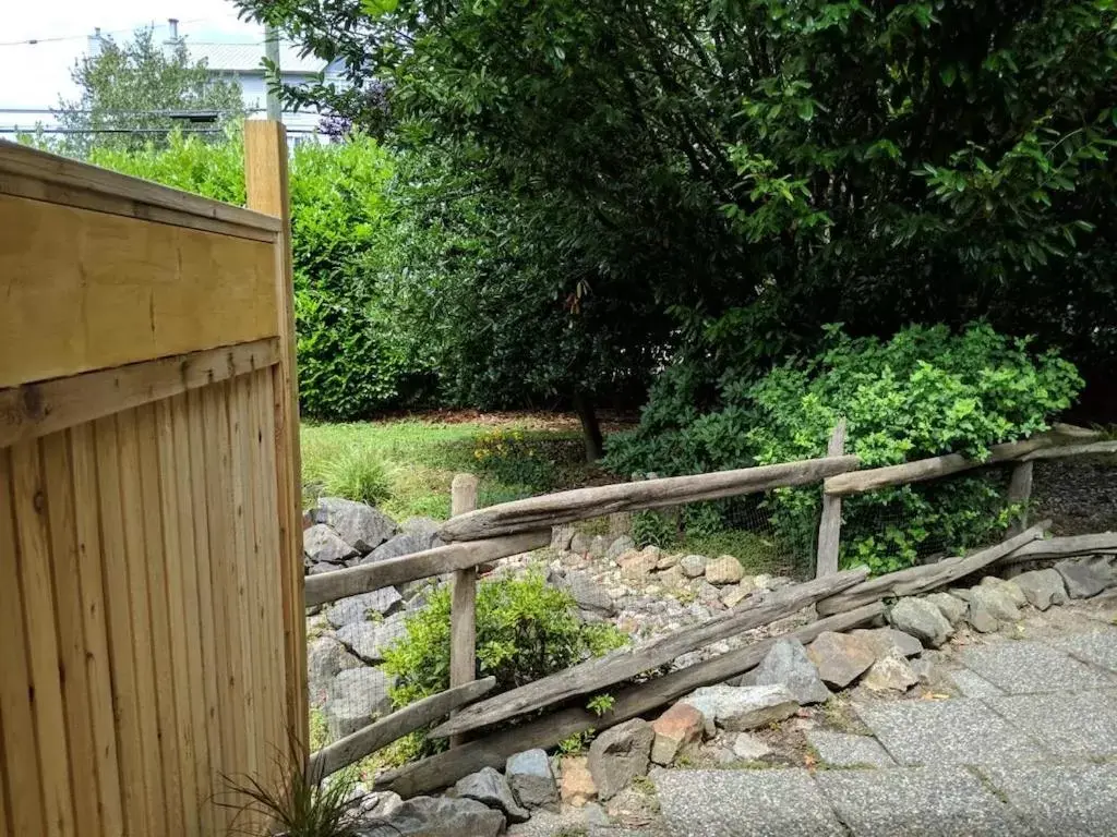 Deluxe Queen Studio in Bramblebank Cottages Deluxe Queen Studio in Bramblebank Cottages