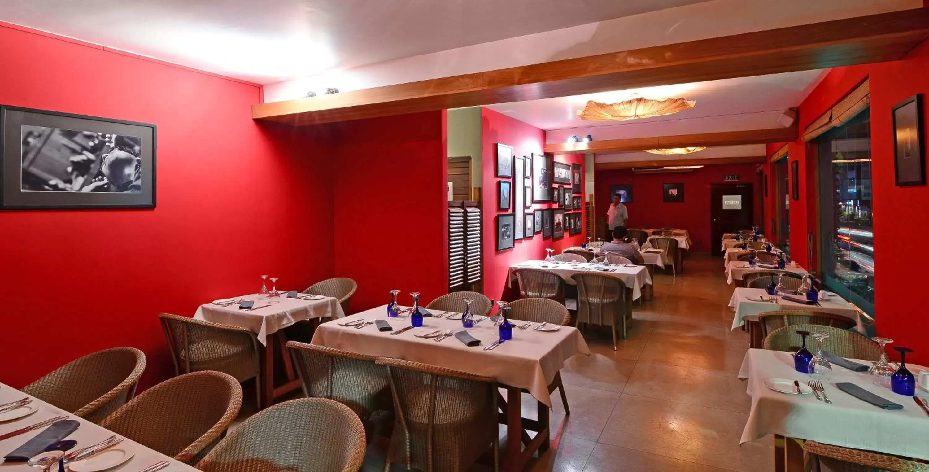 Food, Restaurant/Places to Eat in Colombo Court Hotel & Spa