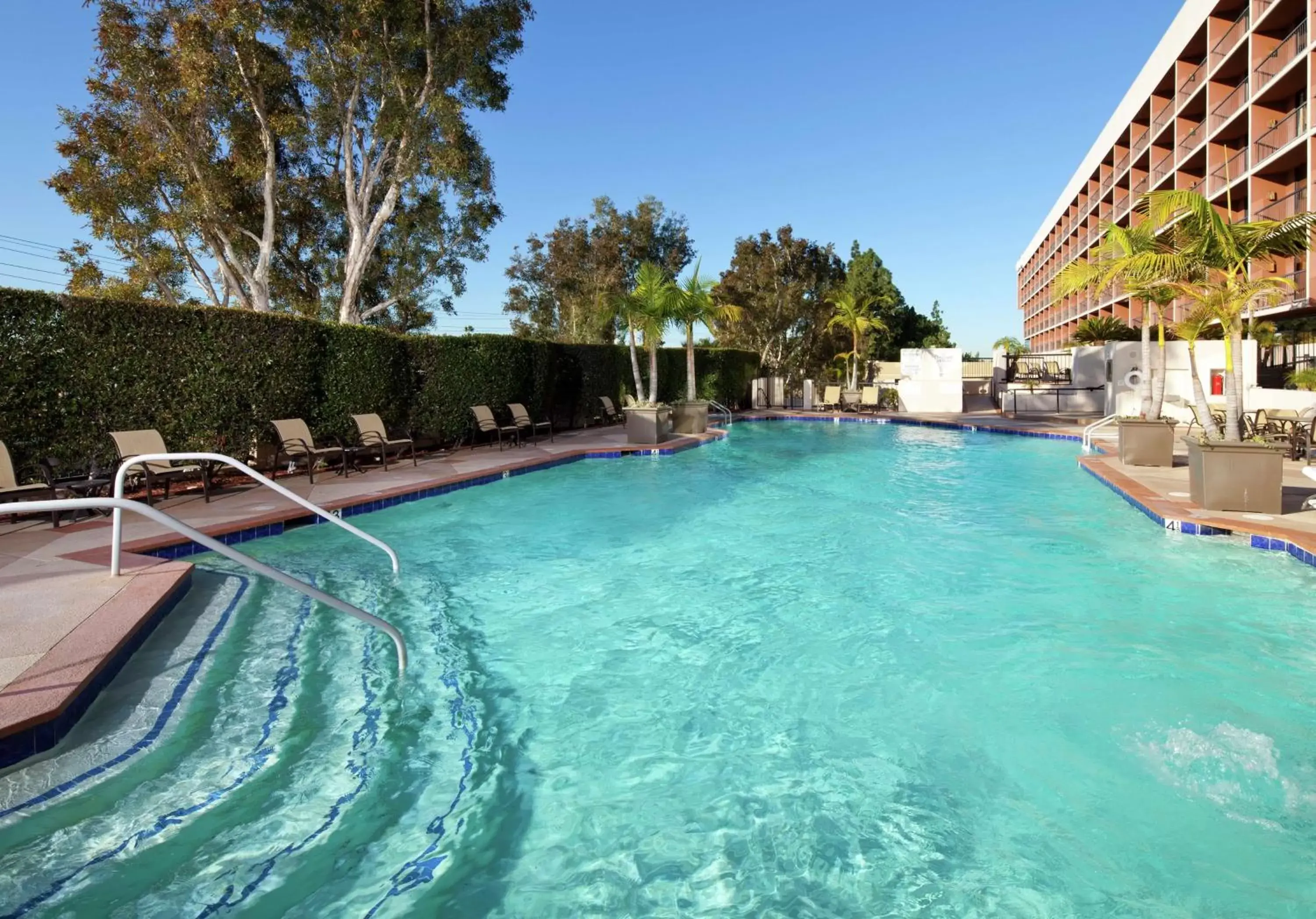 Pool view, Swimming Pool in Hilton Orange County/Costa Mesa