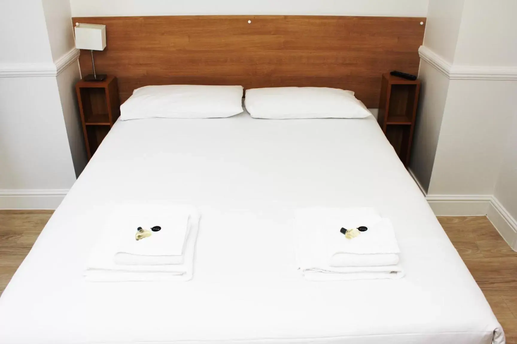 Standard Double or Twin Room in Gidea Park Hotel