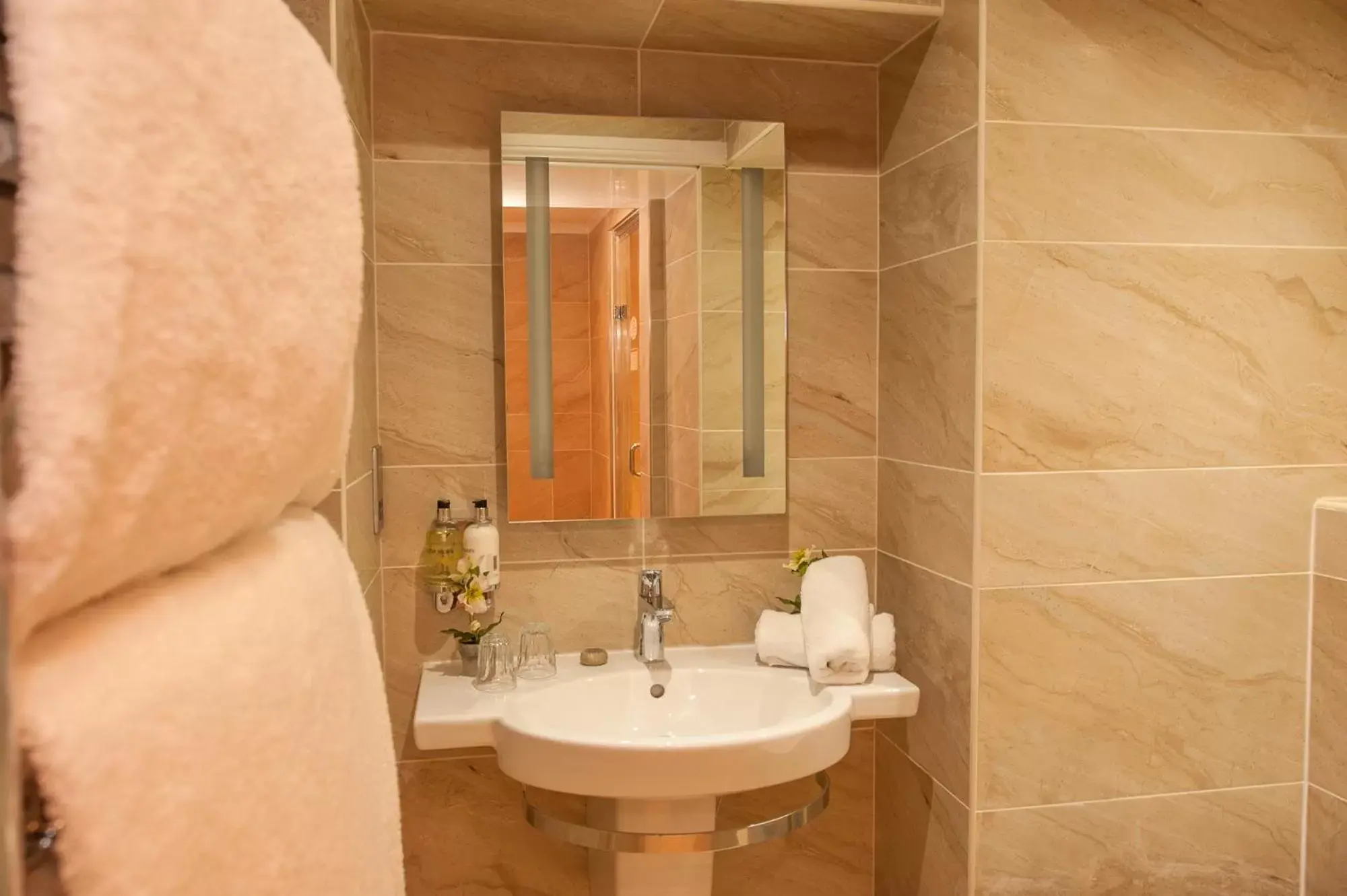 Bathroom in Windermere Boutique Hotel