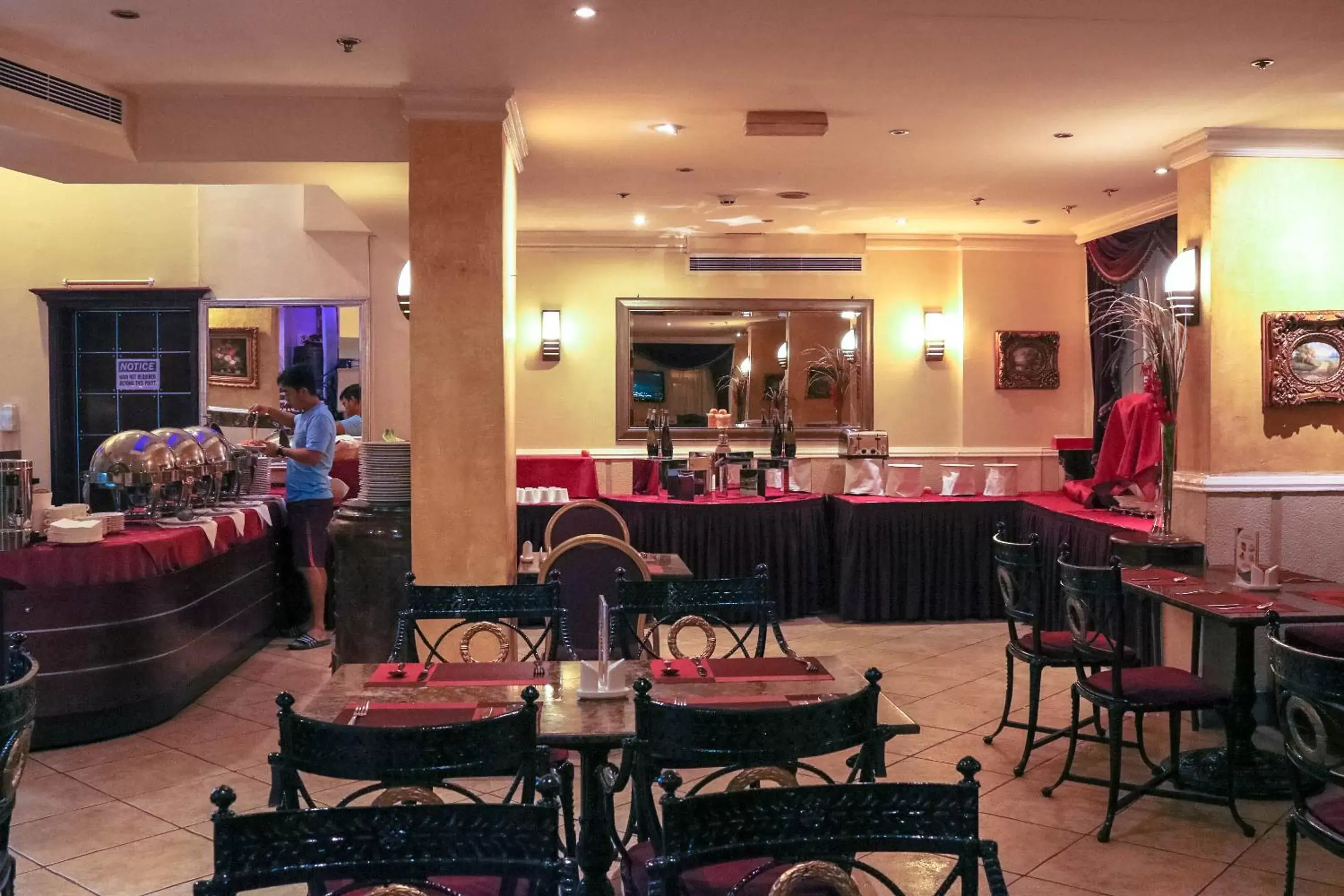 Restaurant/places to eat in Al Maha Regency Hotel Suites - Managed by Aoudi Consultants Restaurant/places to eat in Al Maha Regency Hotel Suites - Managed by Aoudi Consultants