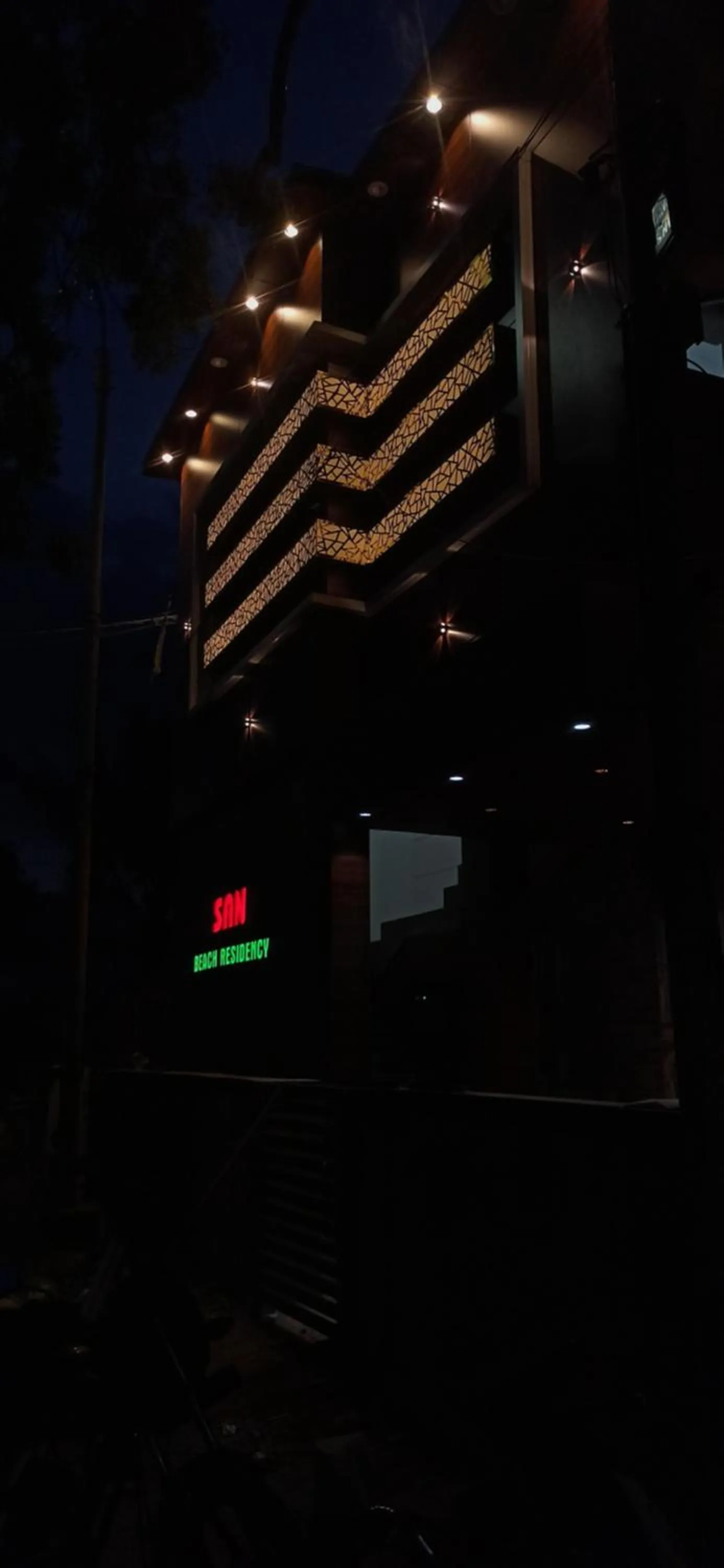 Property building in SAN BEACH RESIDENCY