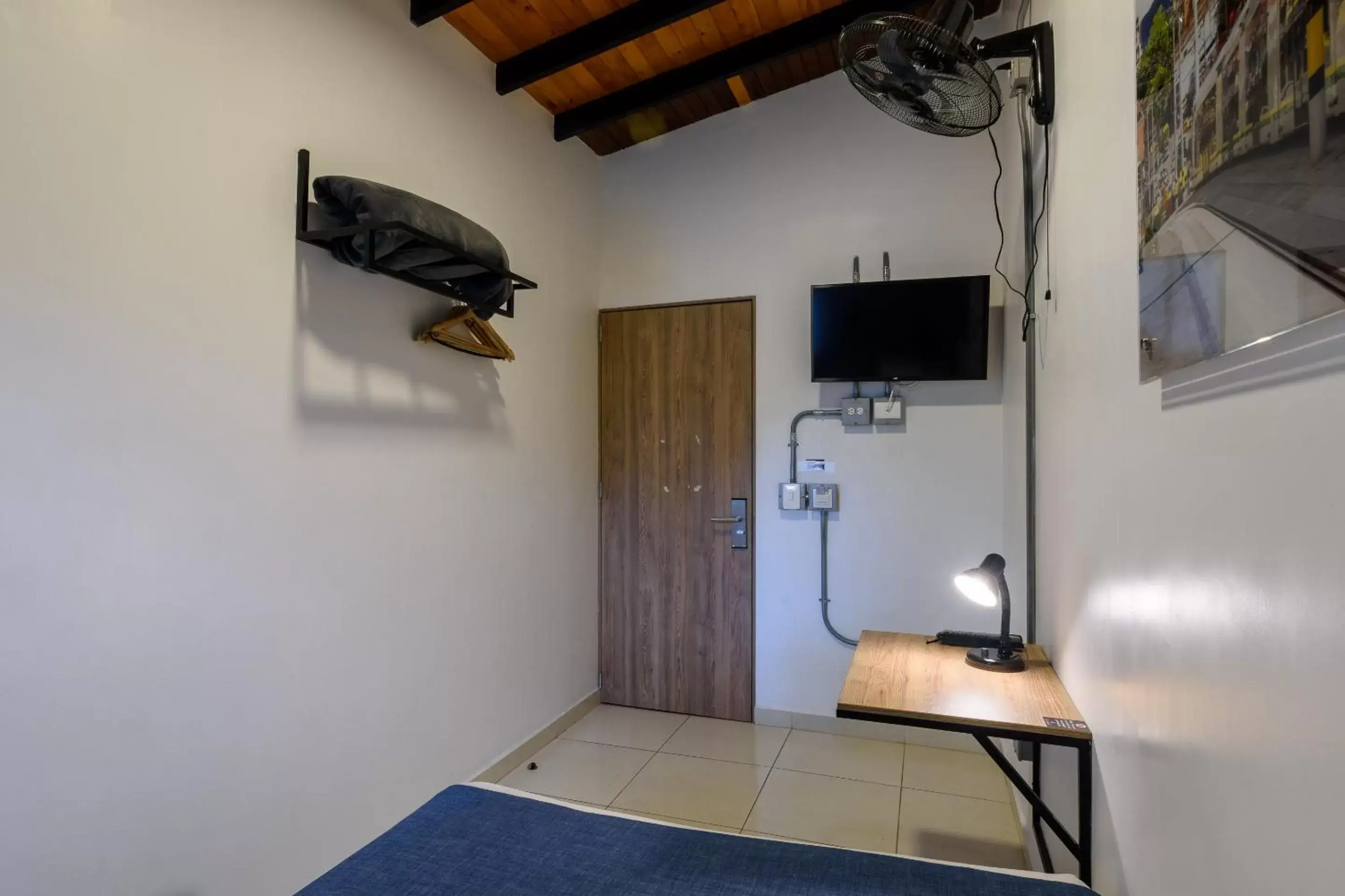 Single Room in Med la palma Single Room in Med la palma