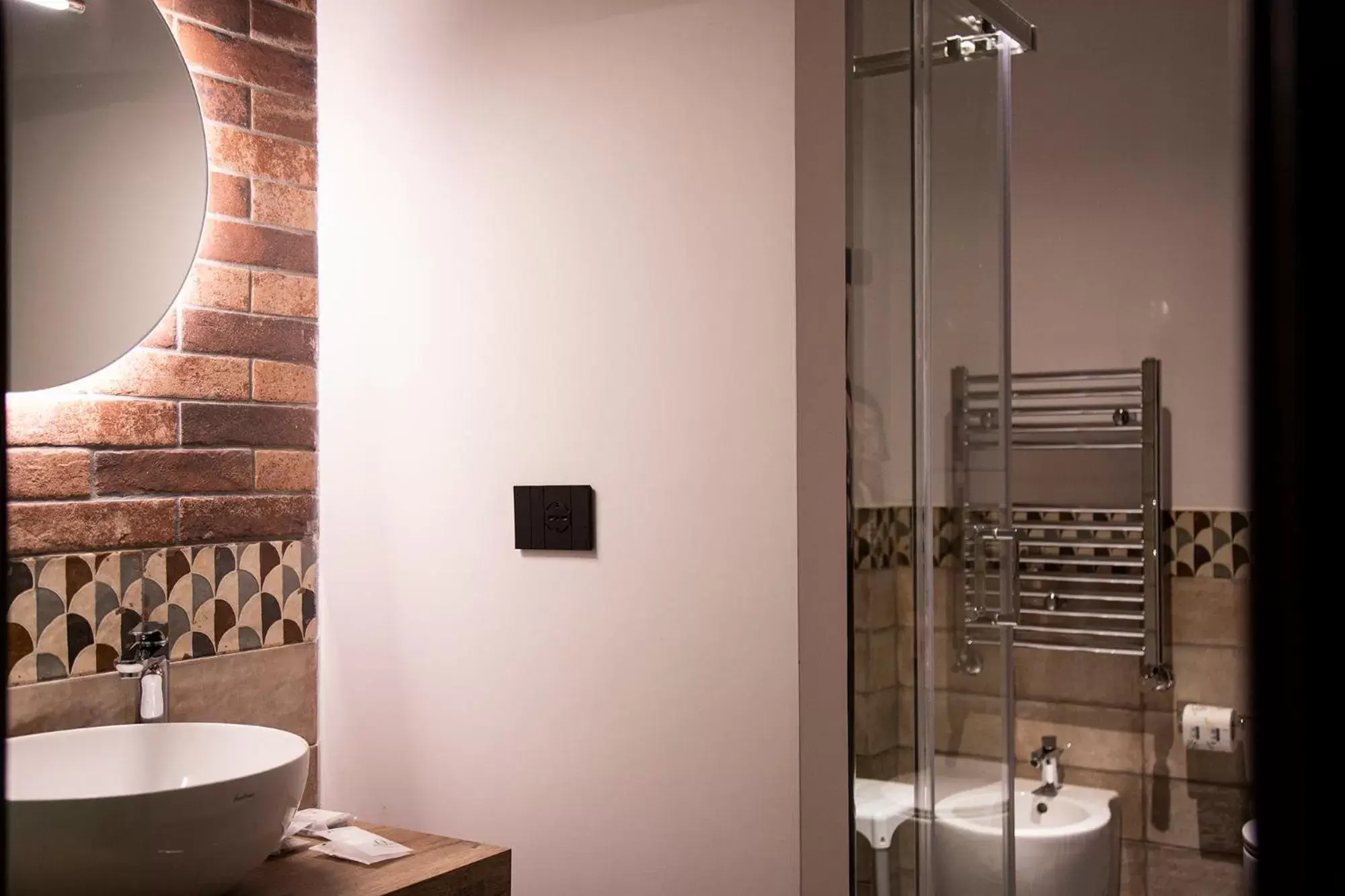 Bathroom in MANTRA Suite&Rooms