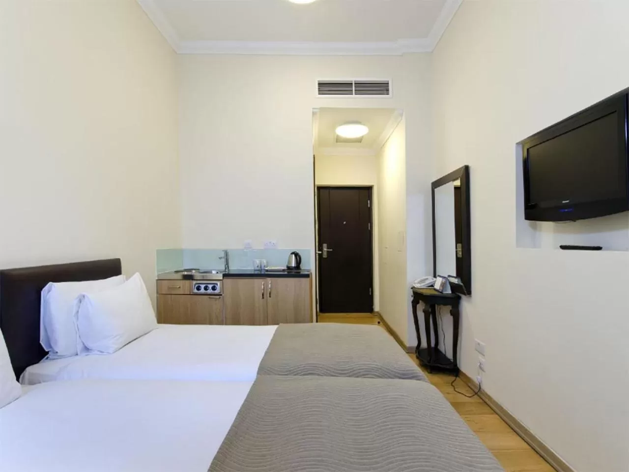 Photo of the whole room, Bed in The Royale Chulan Hyde Park Hotel