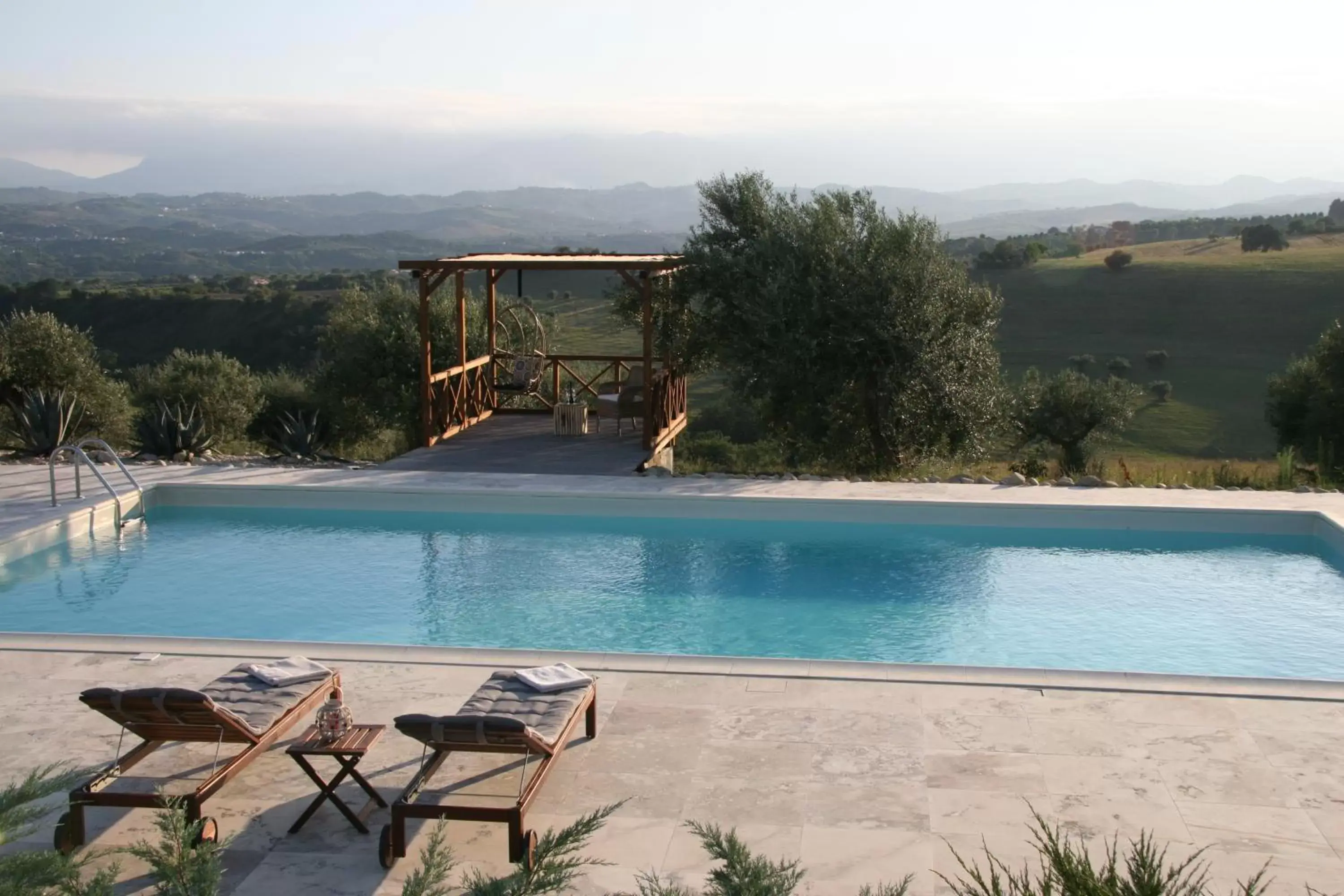 Swimming Pool in B&B Torre Dell'Angelo