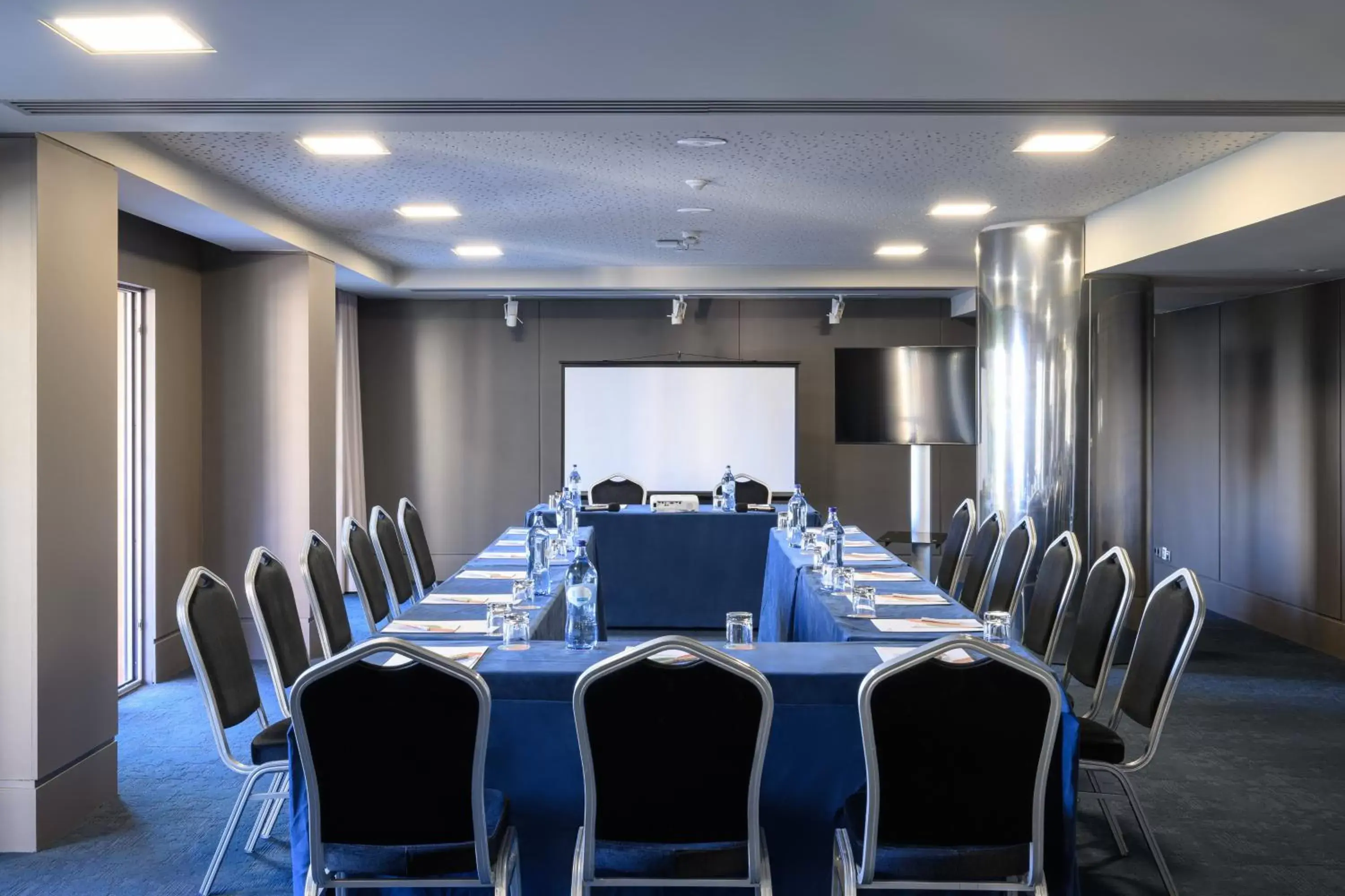 Meeting/conference room in Melia Setubal