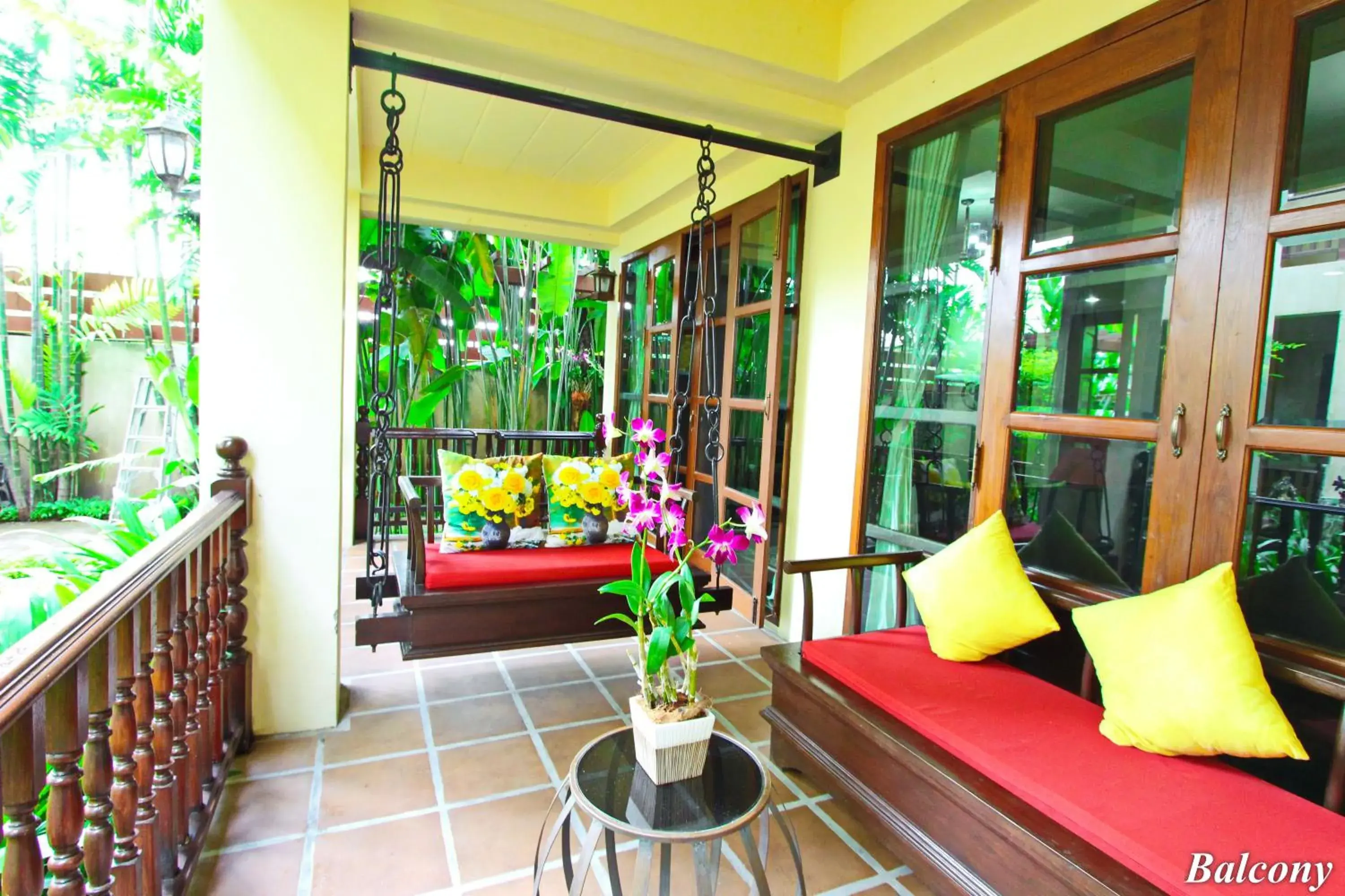 Balcony/Terrace in Shewe Wana Suite Resort
