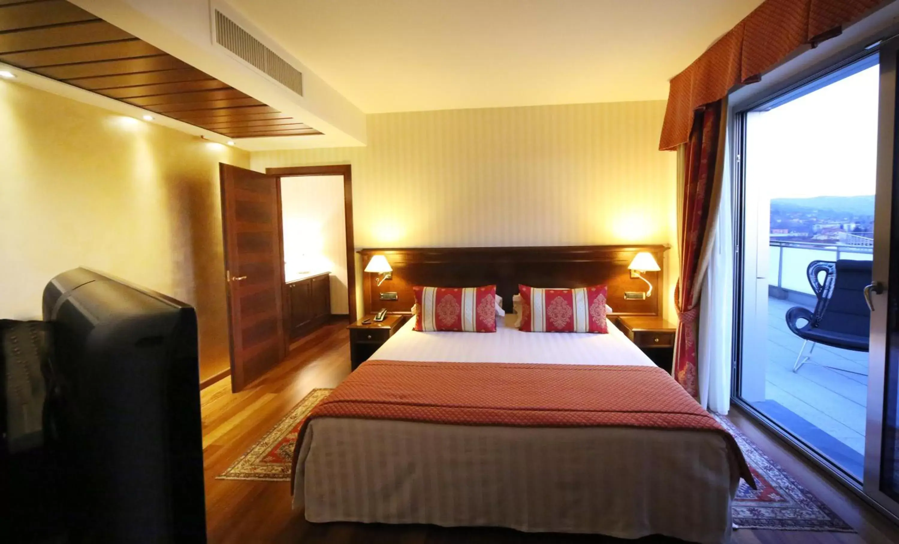 Photo of the whole room, Bed in Hotel Calissano