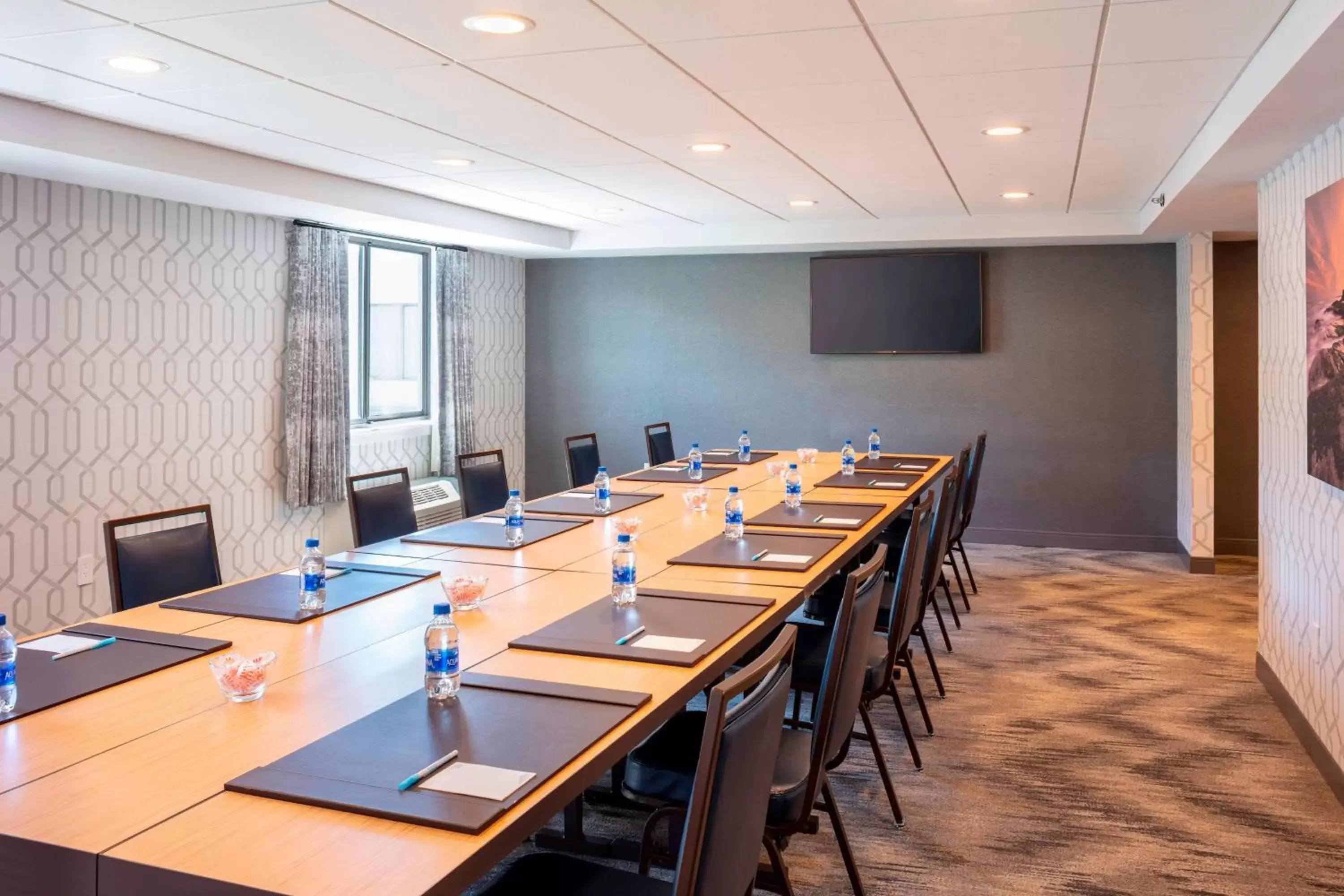 Meeting/conference room in Fairfield Inn & Suites by Marriott Providence Airport Warwick