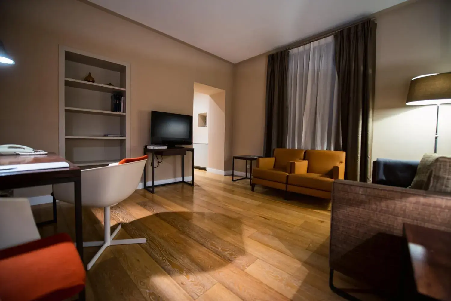 Communal lounge/ TV room, Seating Area in Escalus Luxury Suites Verona