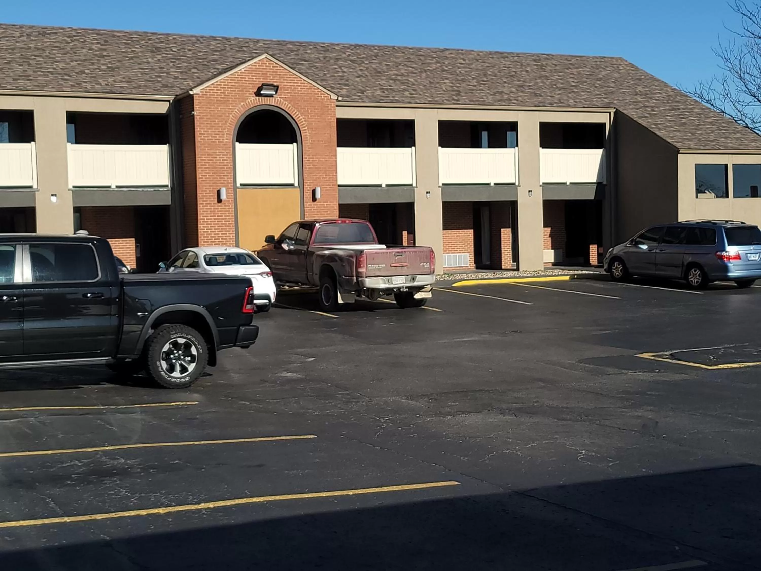 Property building in Super 8 by Wyndham Kansas City Airport North