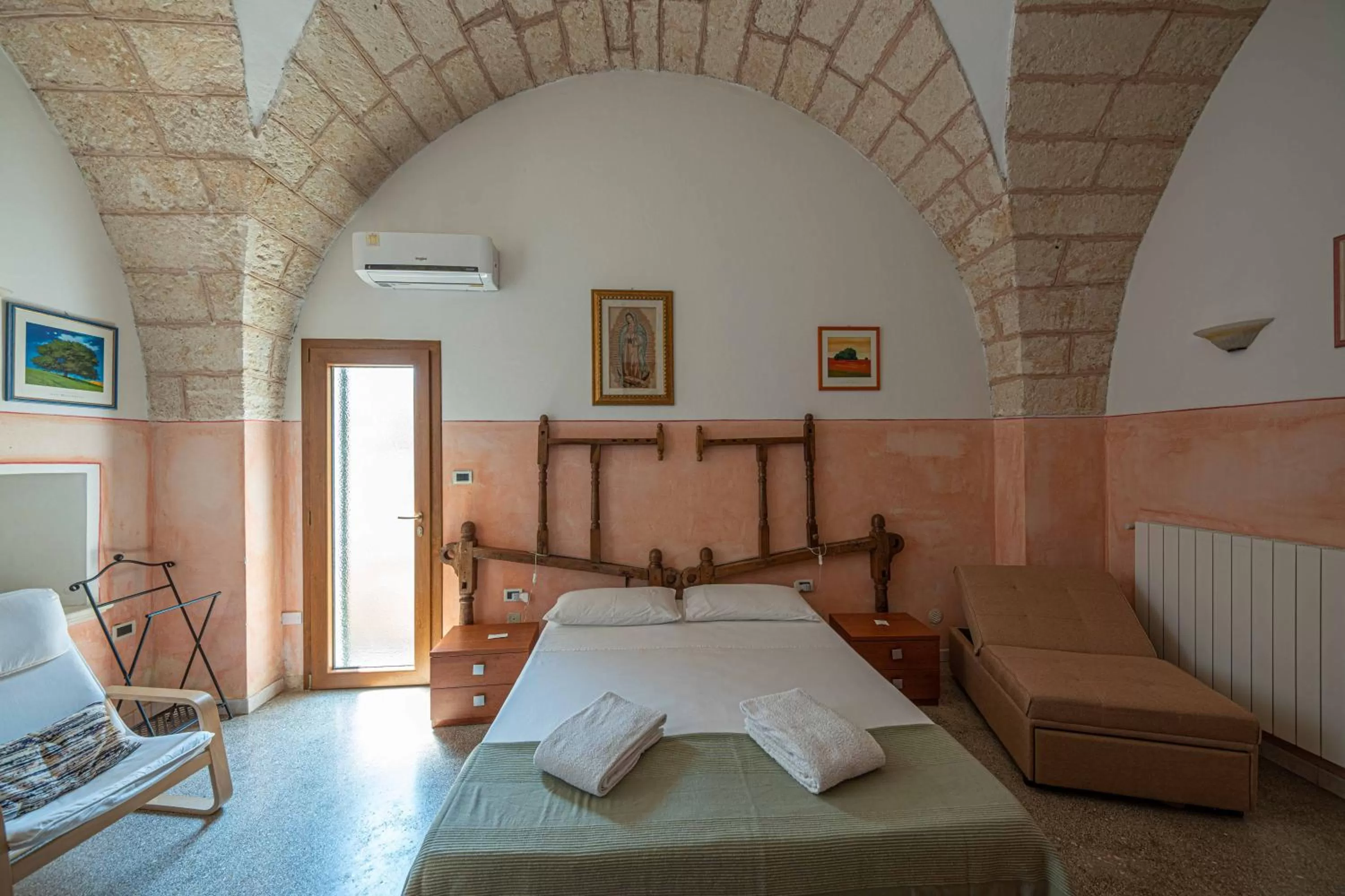 Bed in B&B Palazzo la Traja