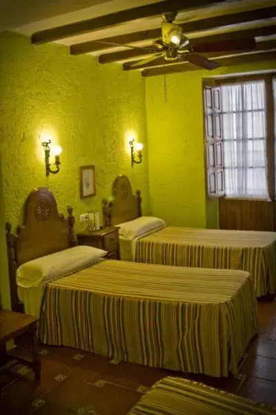 Photo of the whole room, Bed in Hotel Hermanos Macias