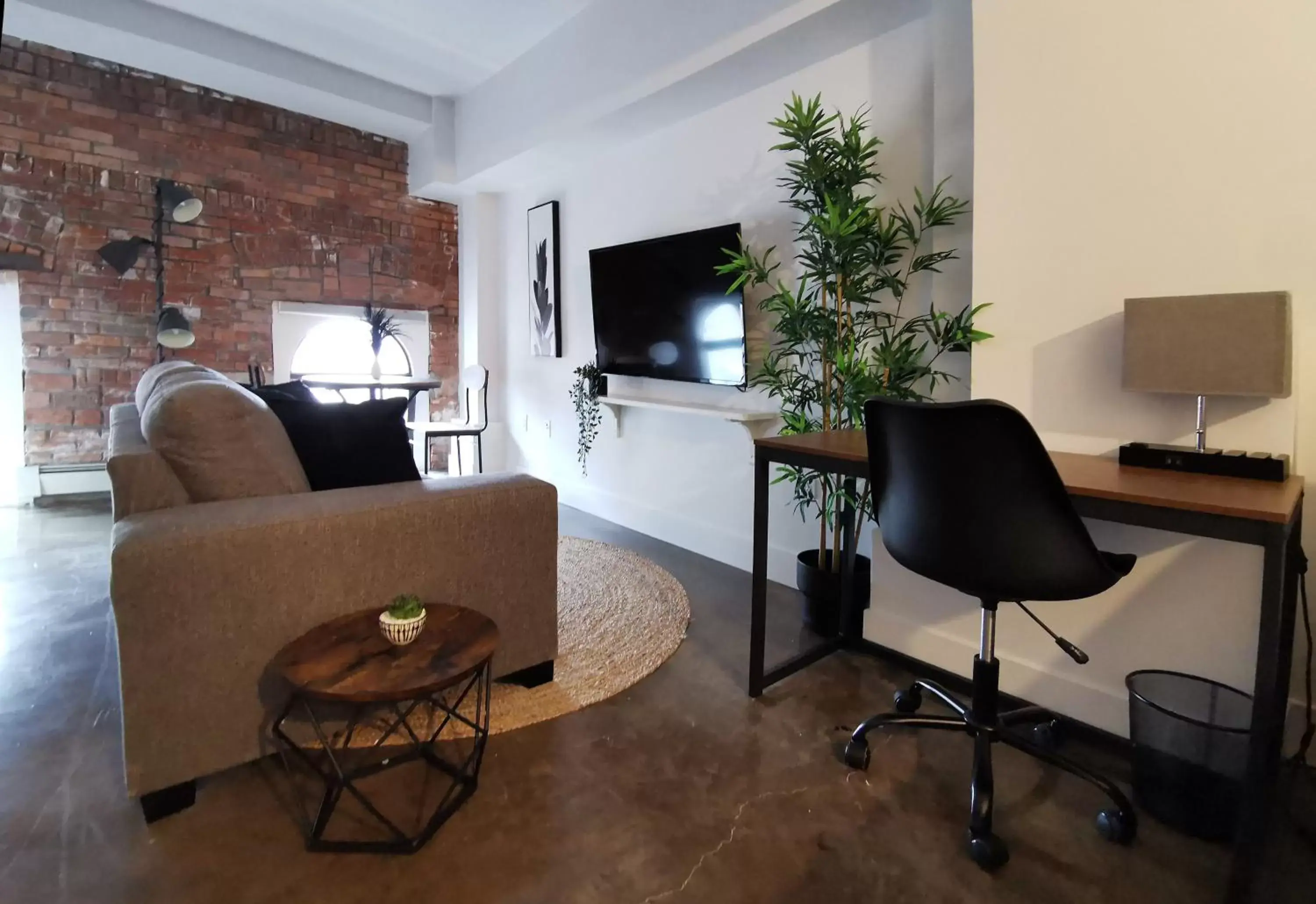 Seating Area in Cameo Hotel and Suites