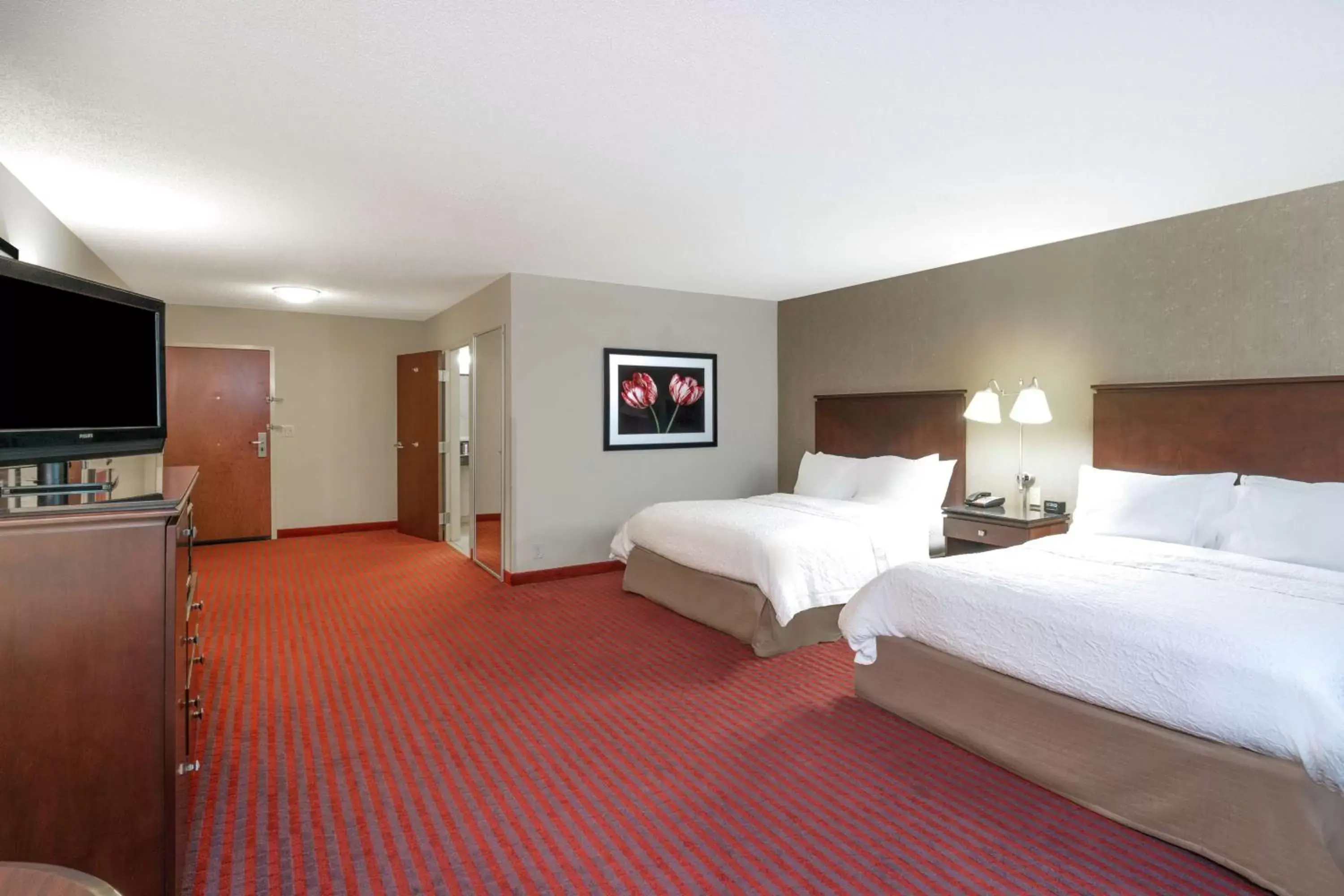 Bed in Hampton Inn Richmond - Airport