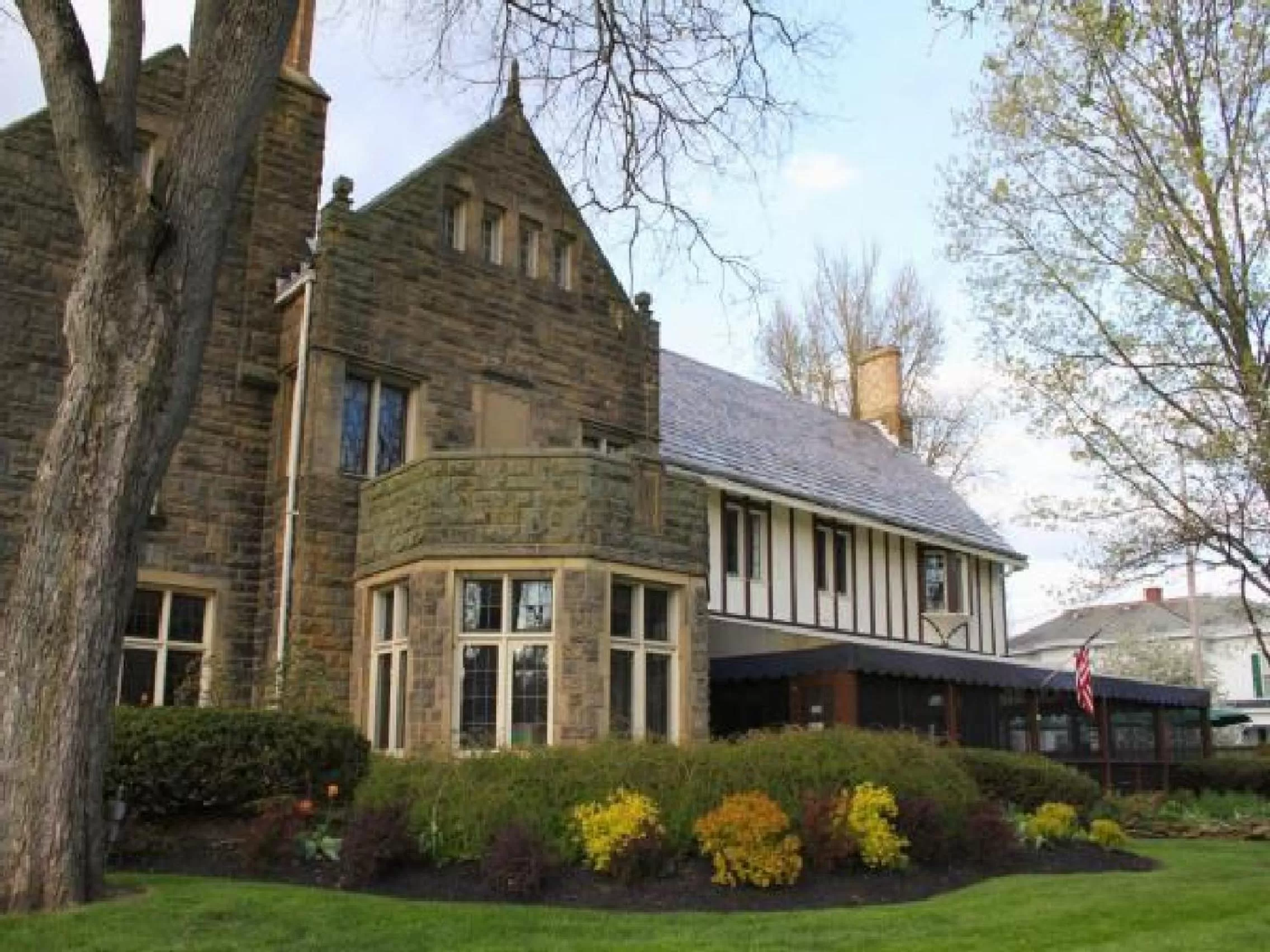 Property building in Granville Inn