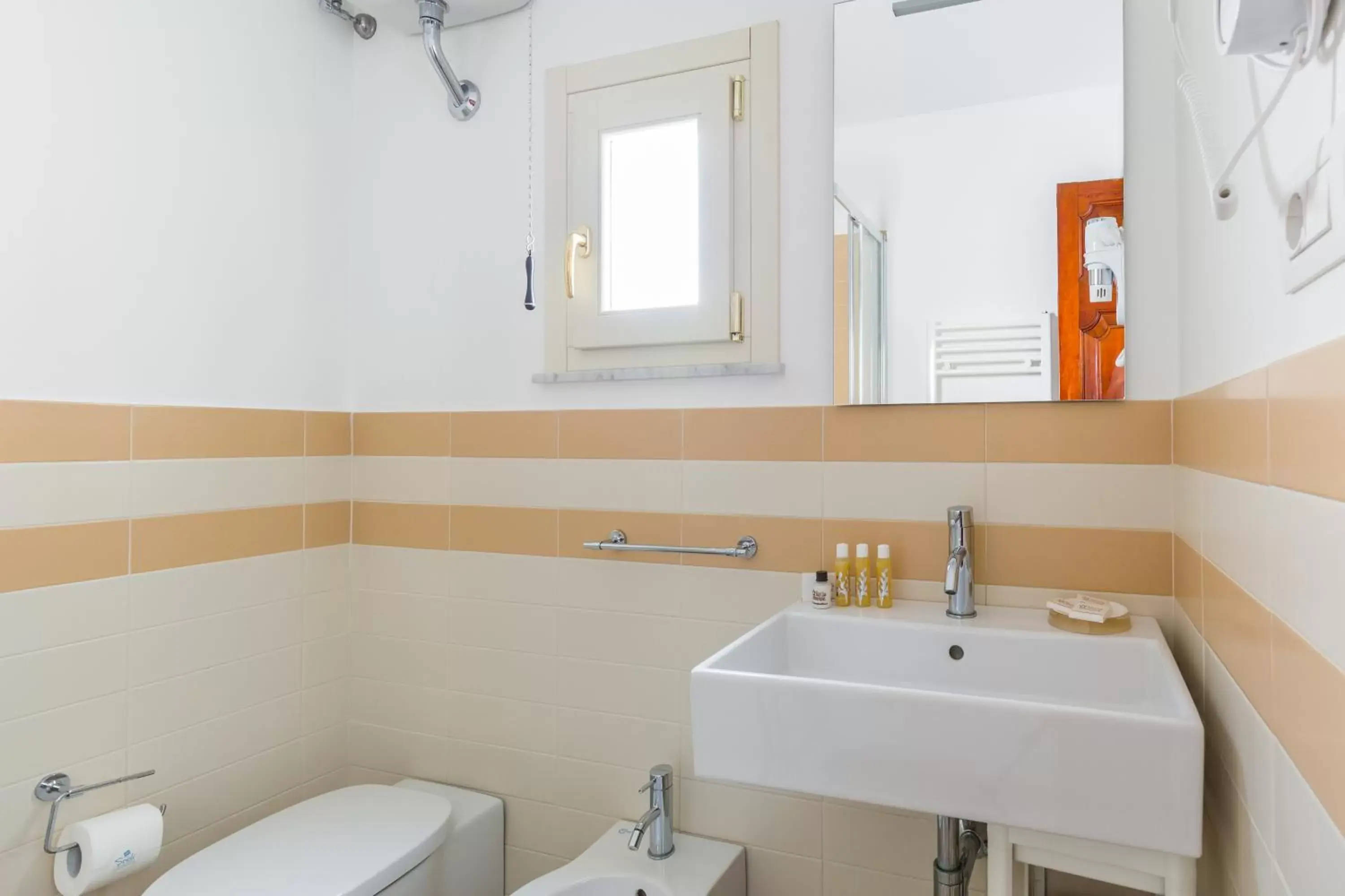 Bathroom in Palazzo Montalbano