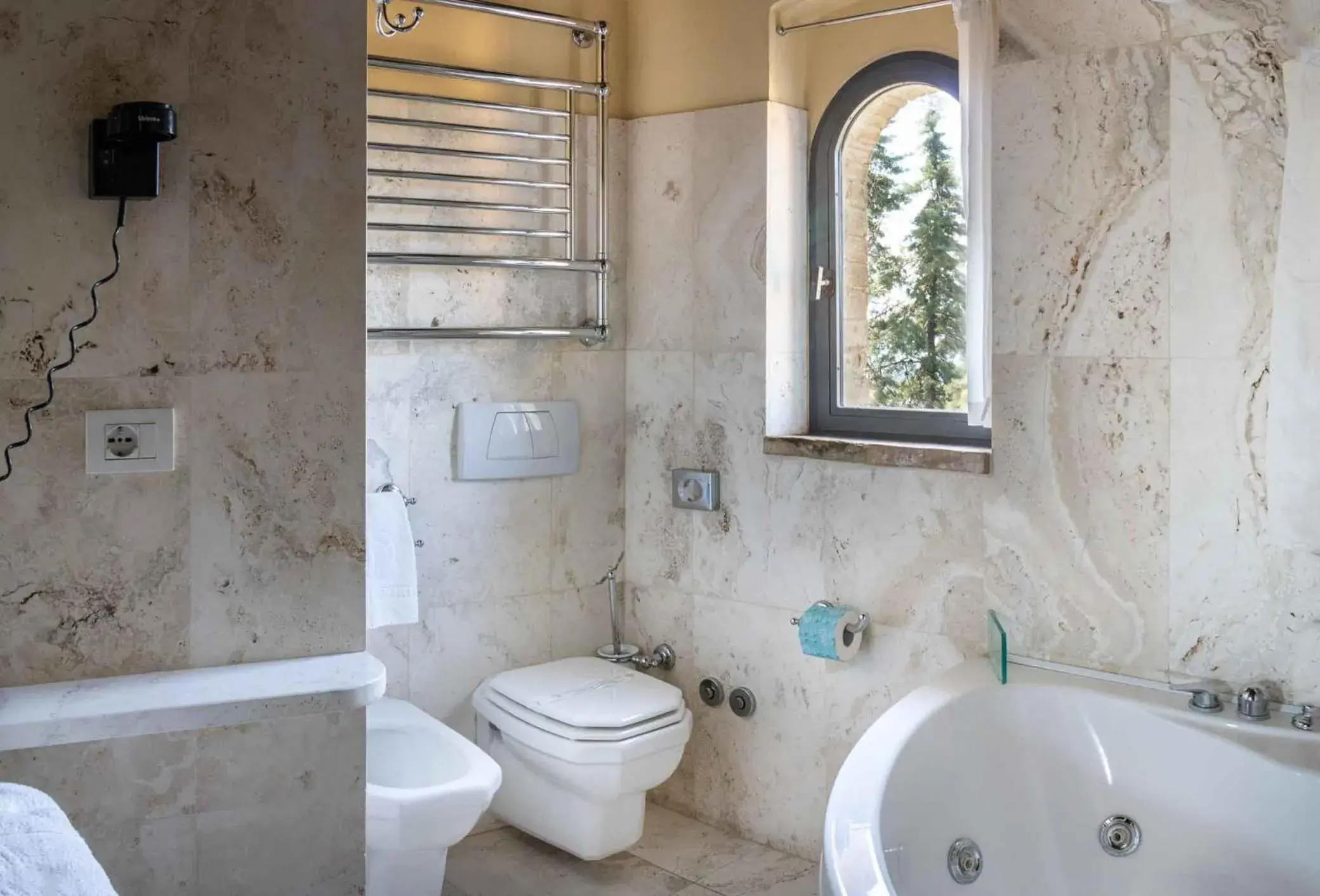 Bathroom in Castello Di Monterone