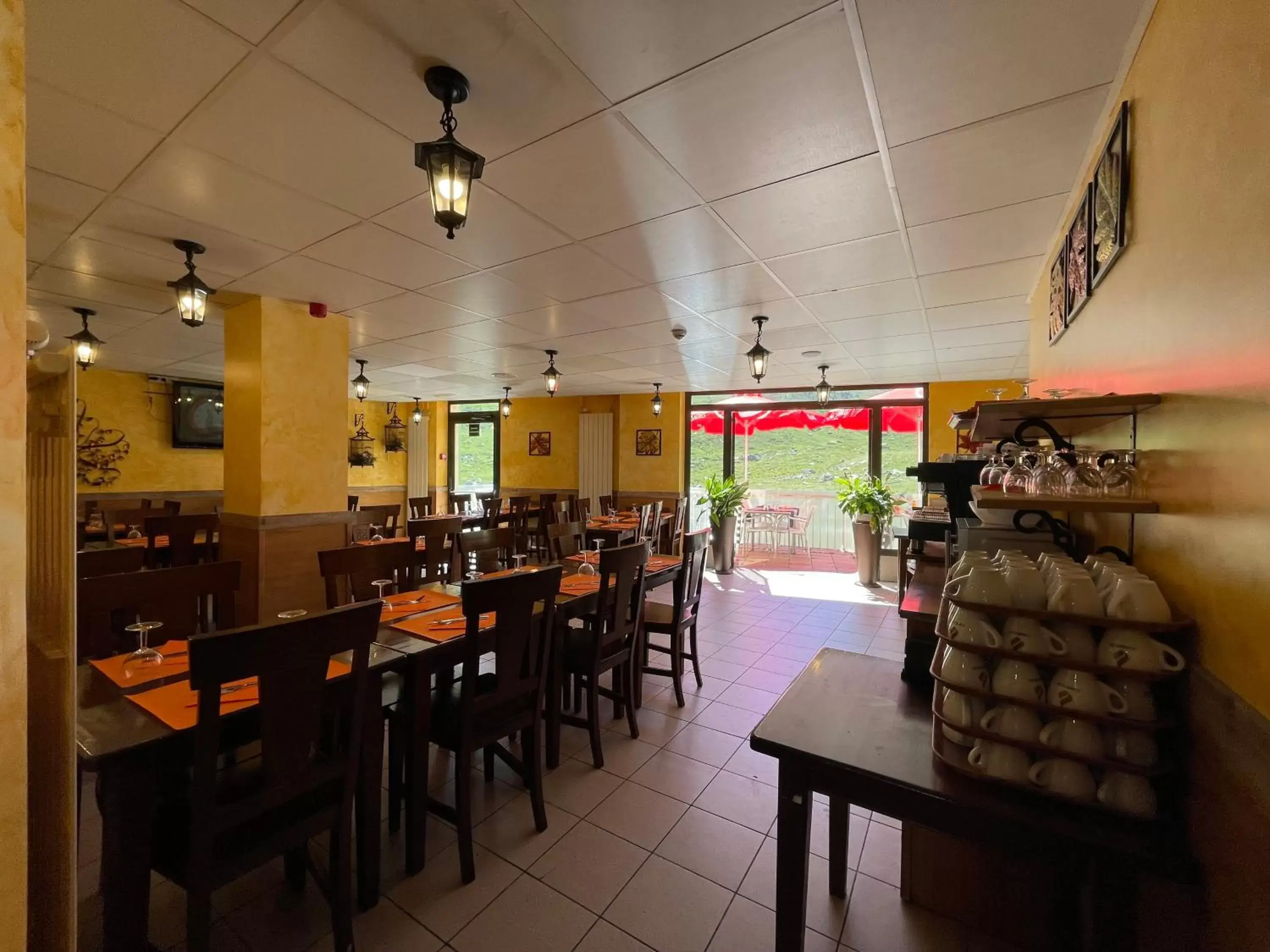 Restaurant/places to eat in Hotel Cims Pas de La Casa Restaurant/places to eat in Hotel Cims Pas de La Casa