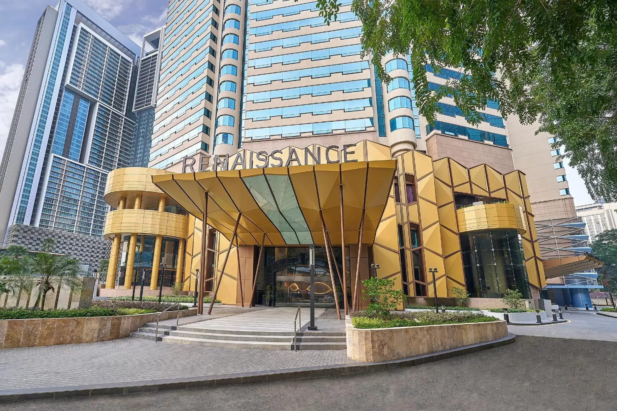 Property Building in Renaissance Kuala Lumpur Hotel & Convention Centre