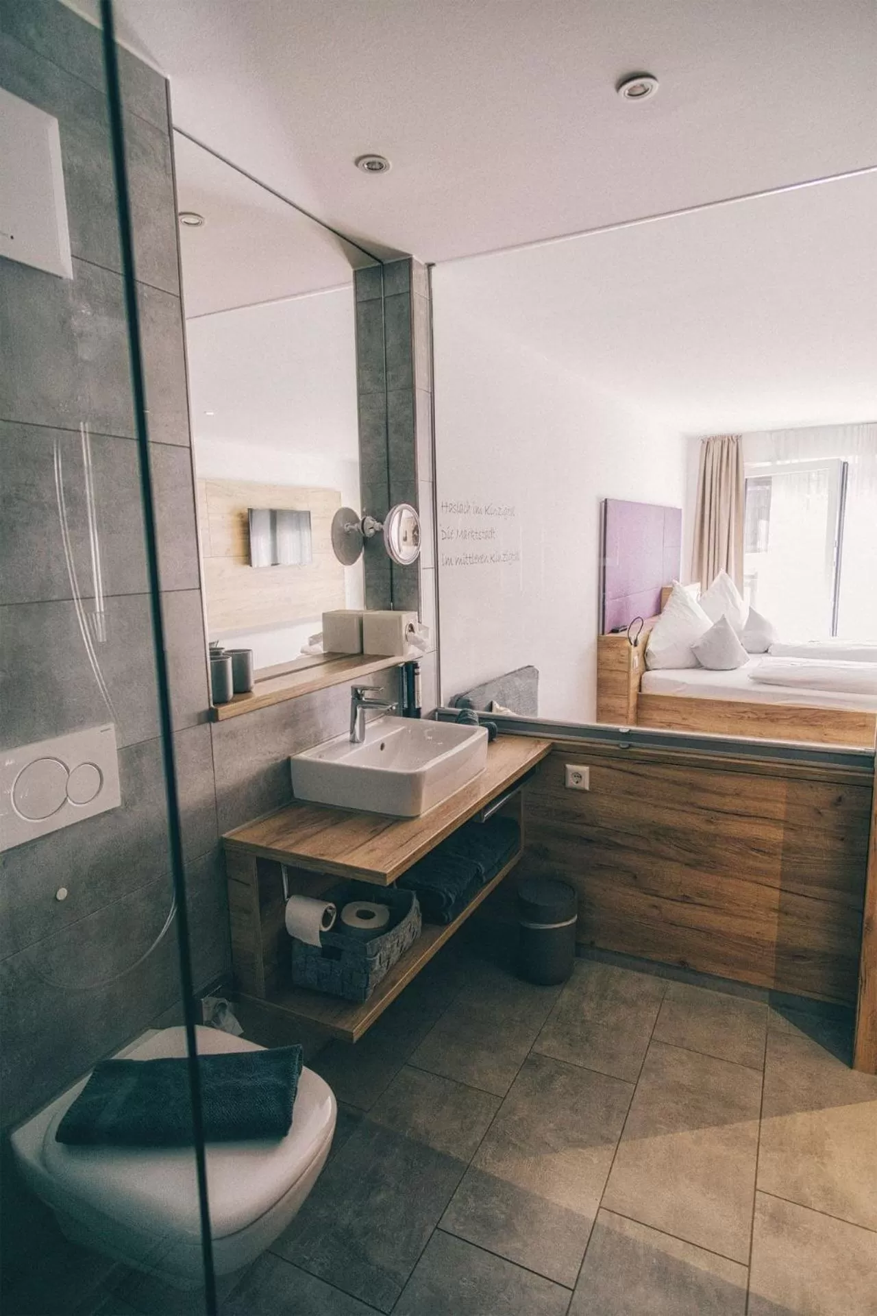 Bathroom in Hotel Restaurant Kochschule Rössle