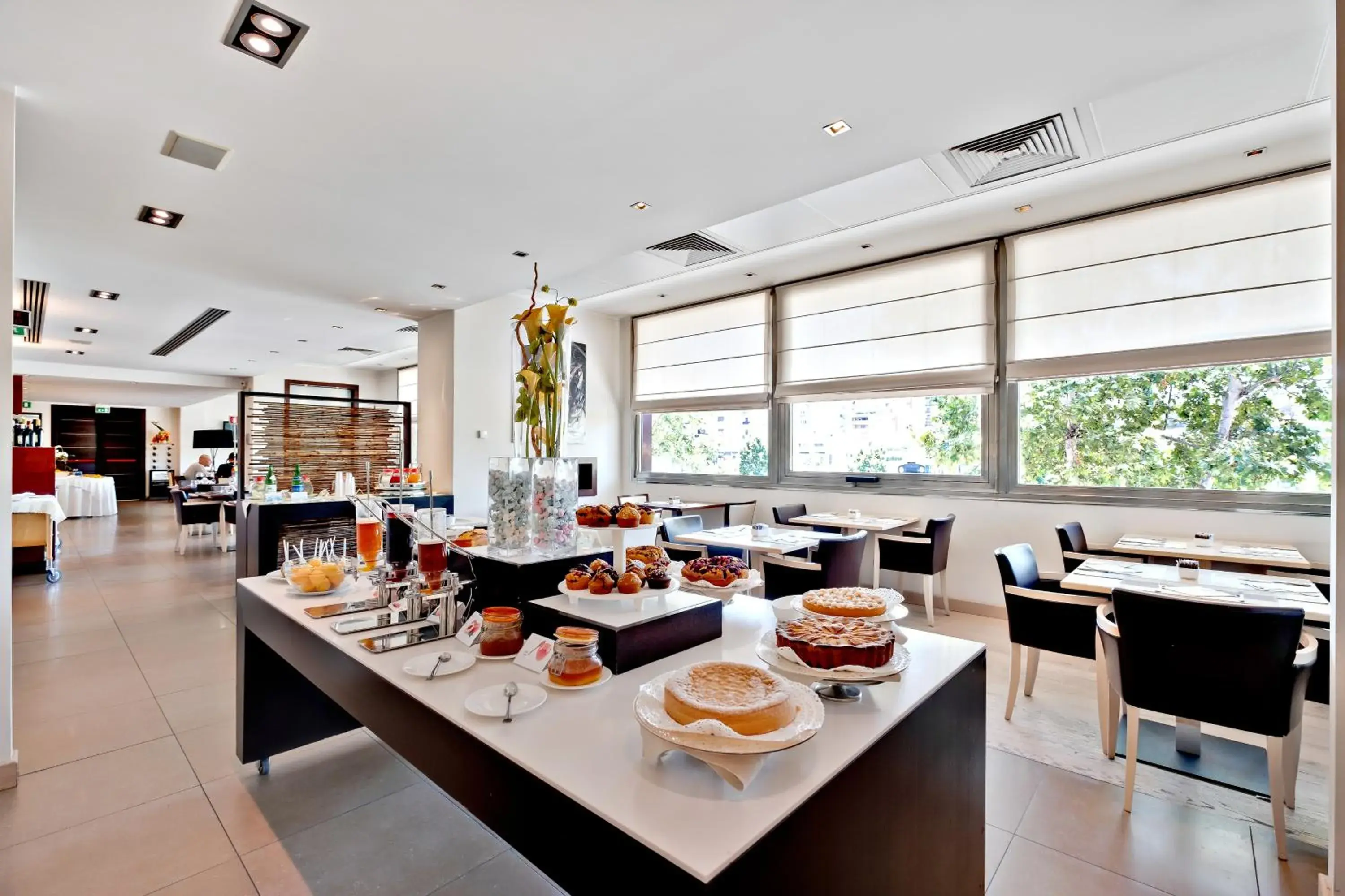 Buffet breakfast, Restaurant/Places to Eat in Italiana Hotels Cosenza