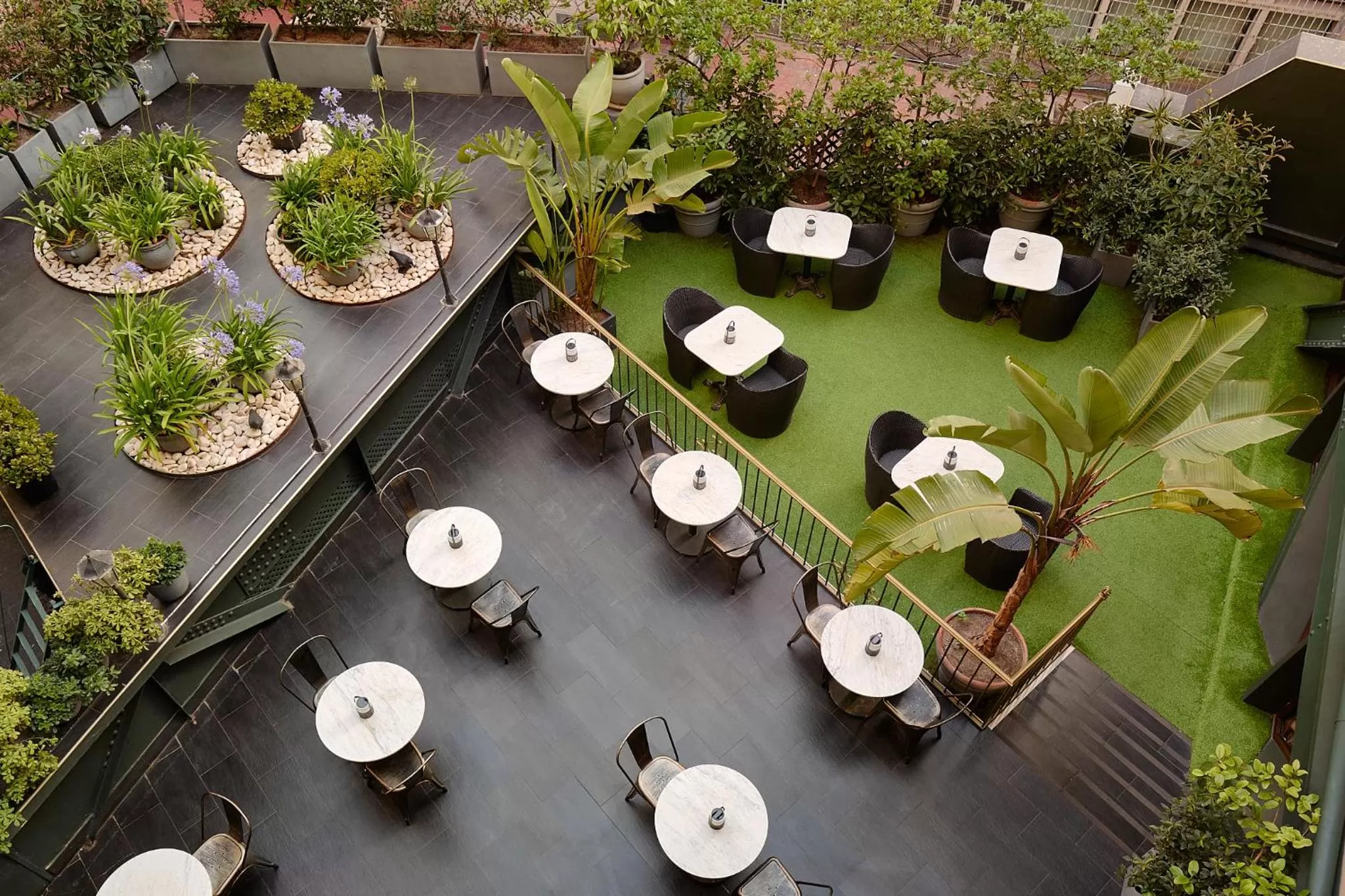 Patio in Hotel Continental Barcelona