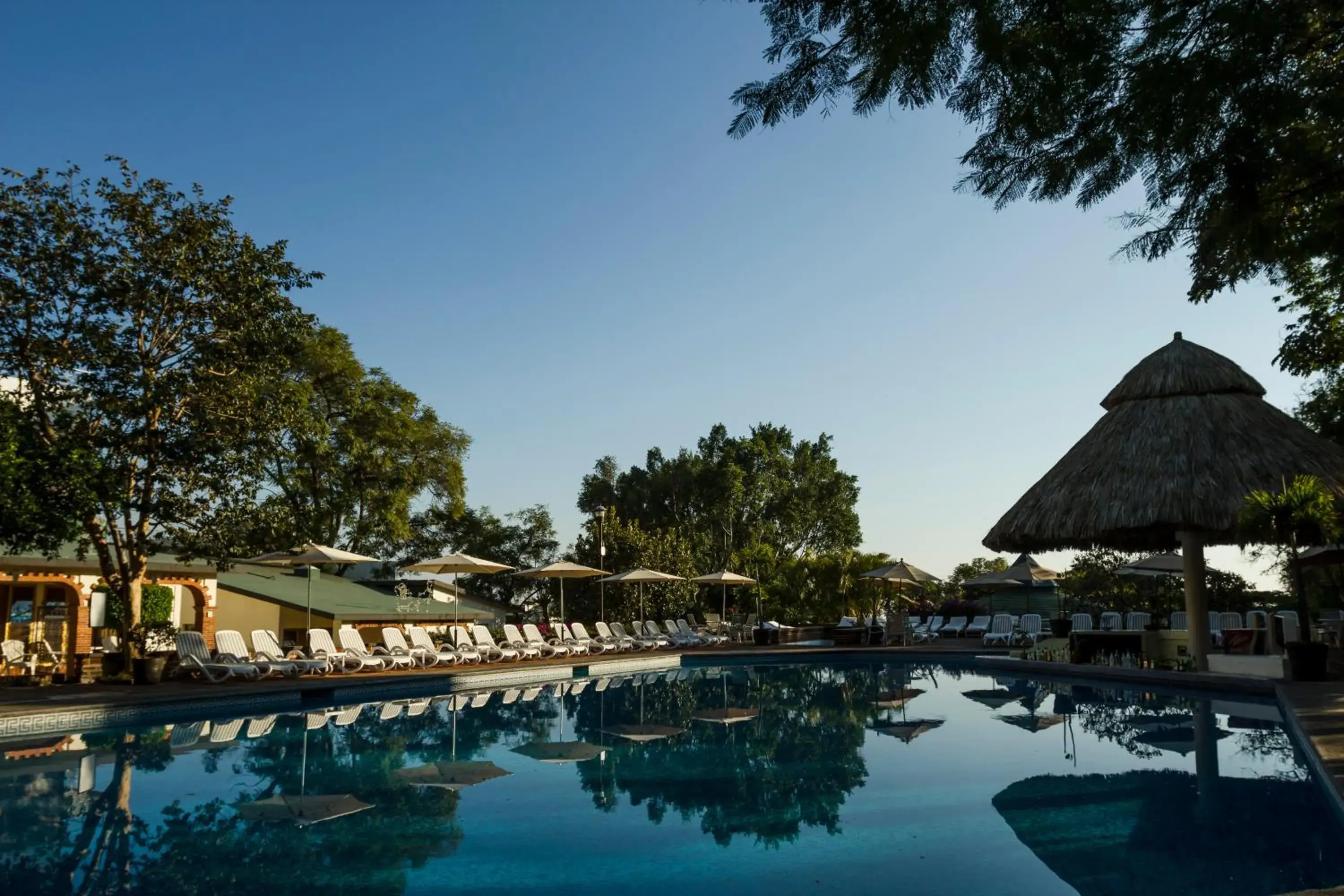 Swimming Pool in Hotel Villa del Conquistador