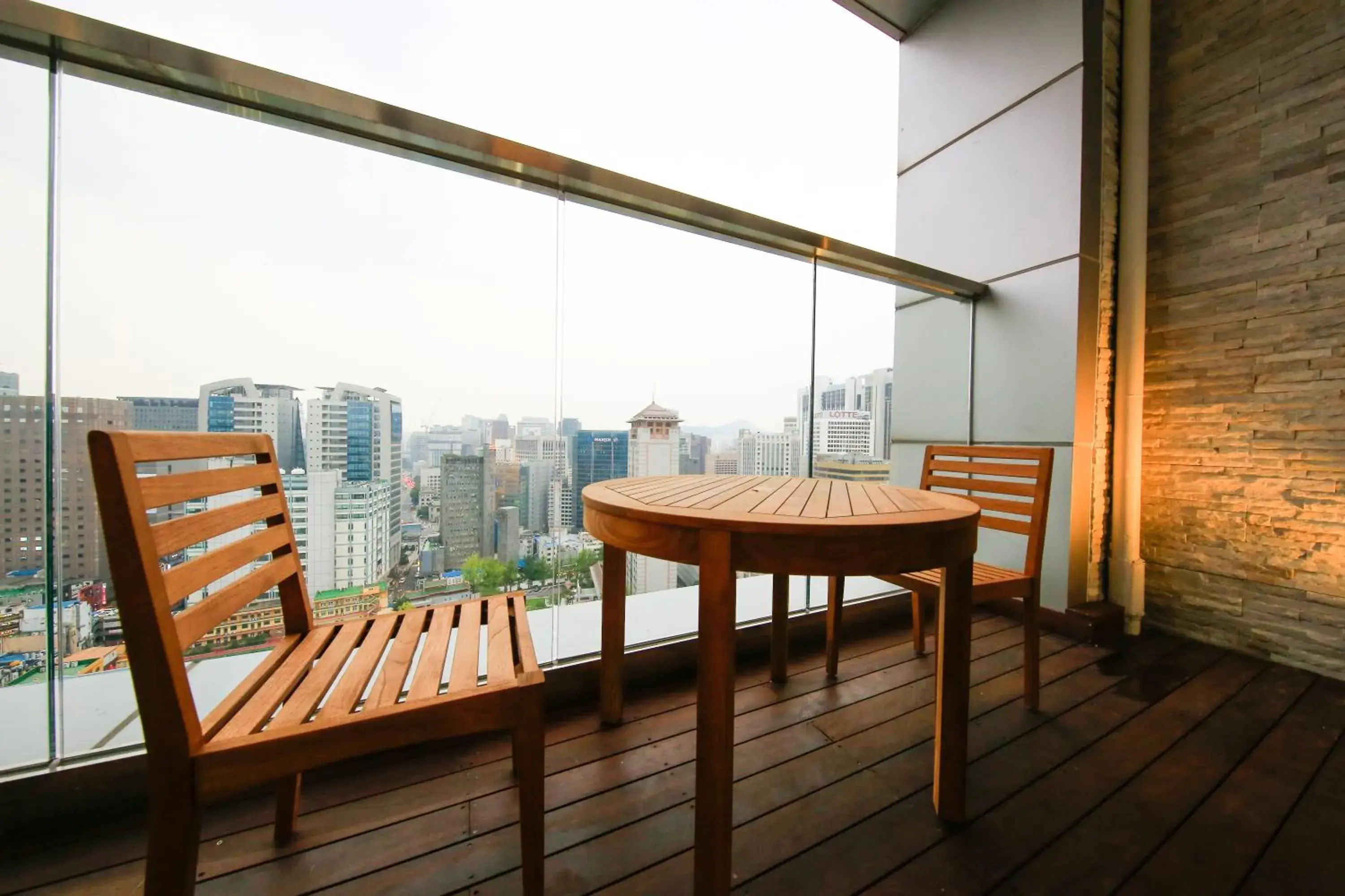 Balcony/Terrace in Solaria Nishitetsu Hotel Seoul Myeongdong
