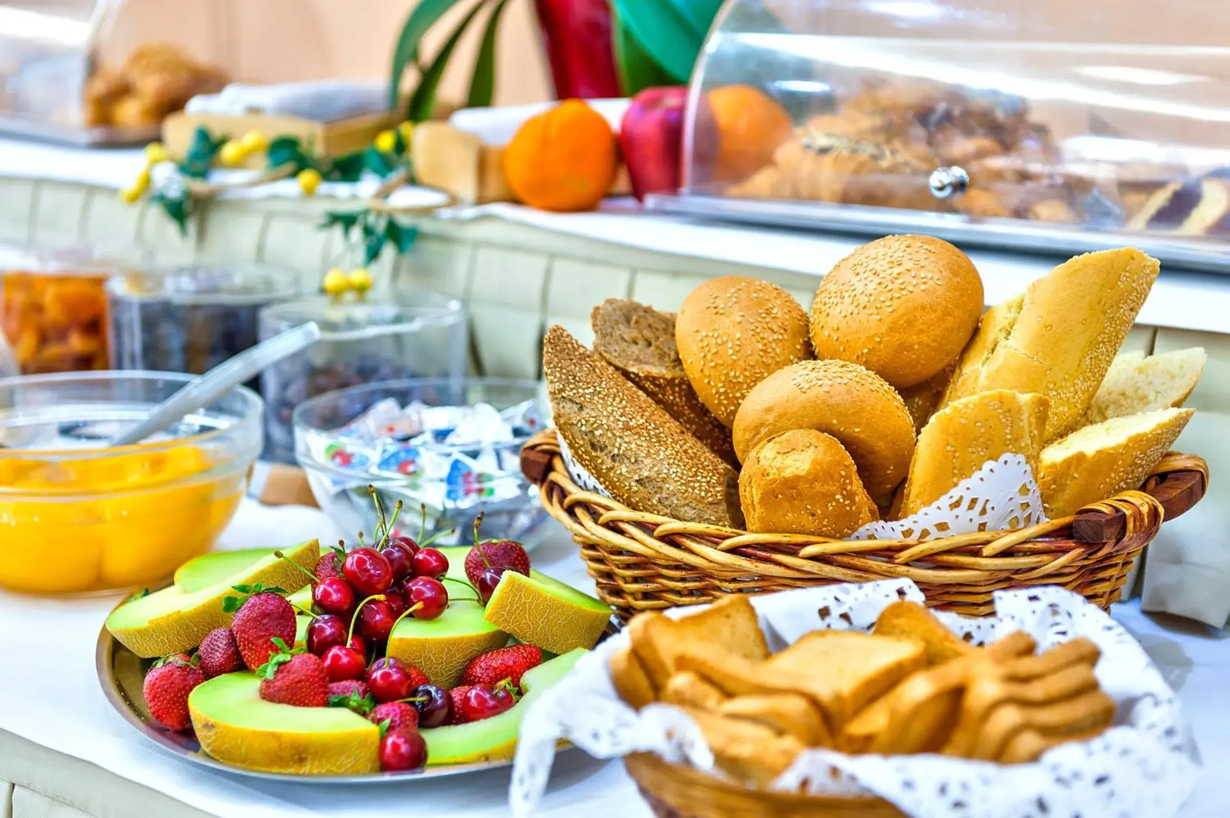 Food and drinks in Nefeli Hotel Food and drinks in Nefeli Hotel