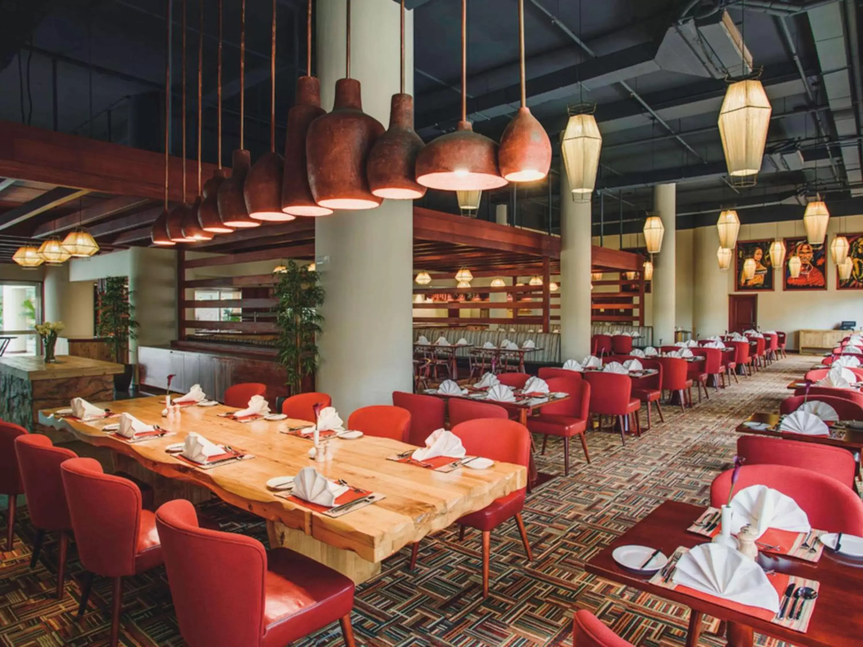 Restaurant/Places to Eat in Mövenpick Hotel & Residences Nairobi