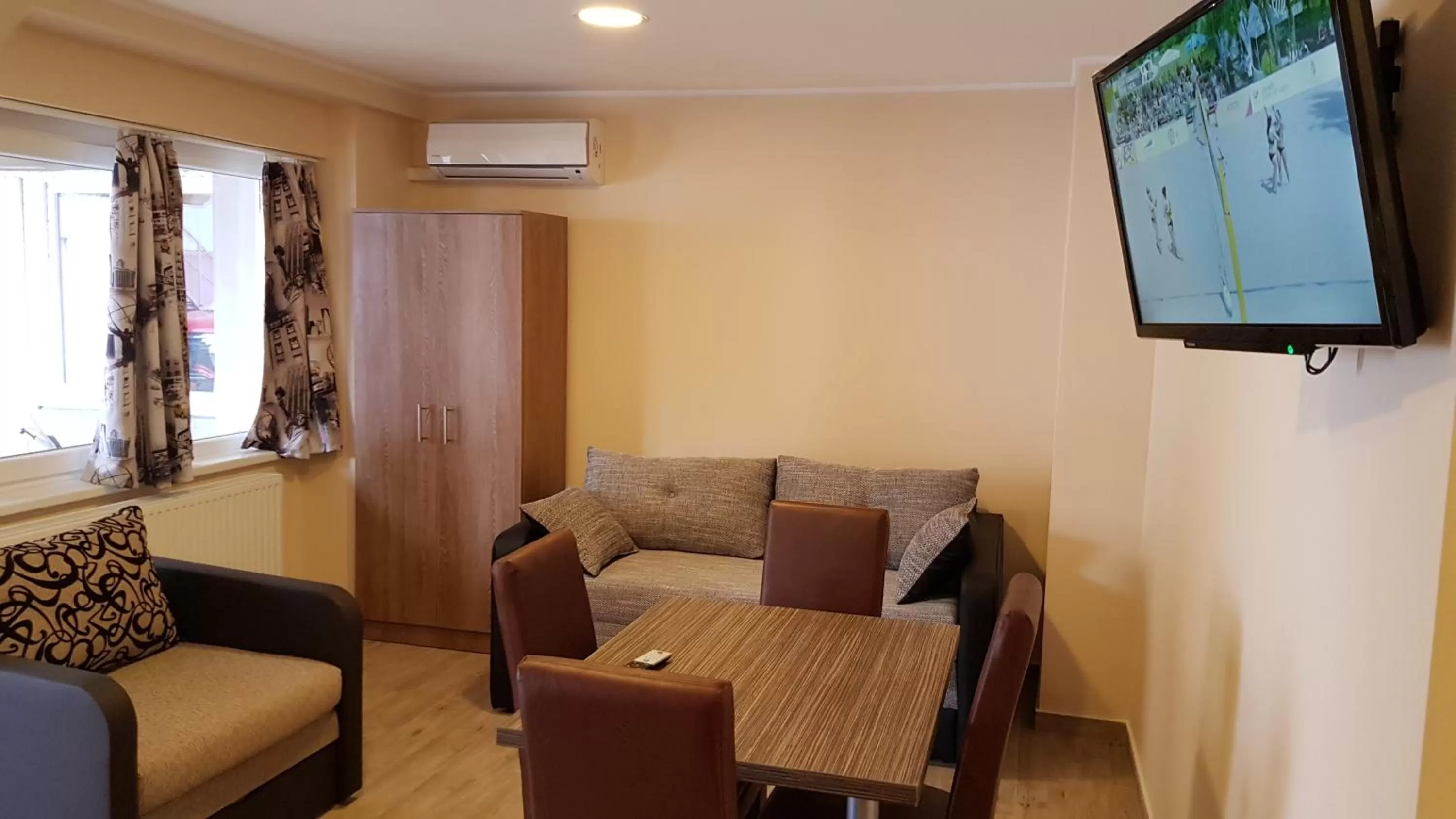 Central Panzió Gyula