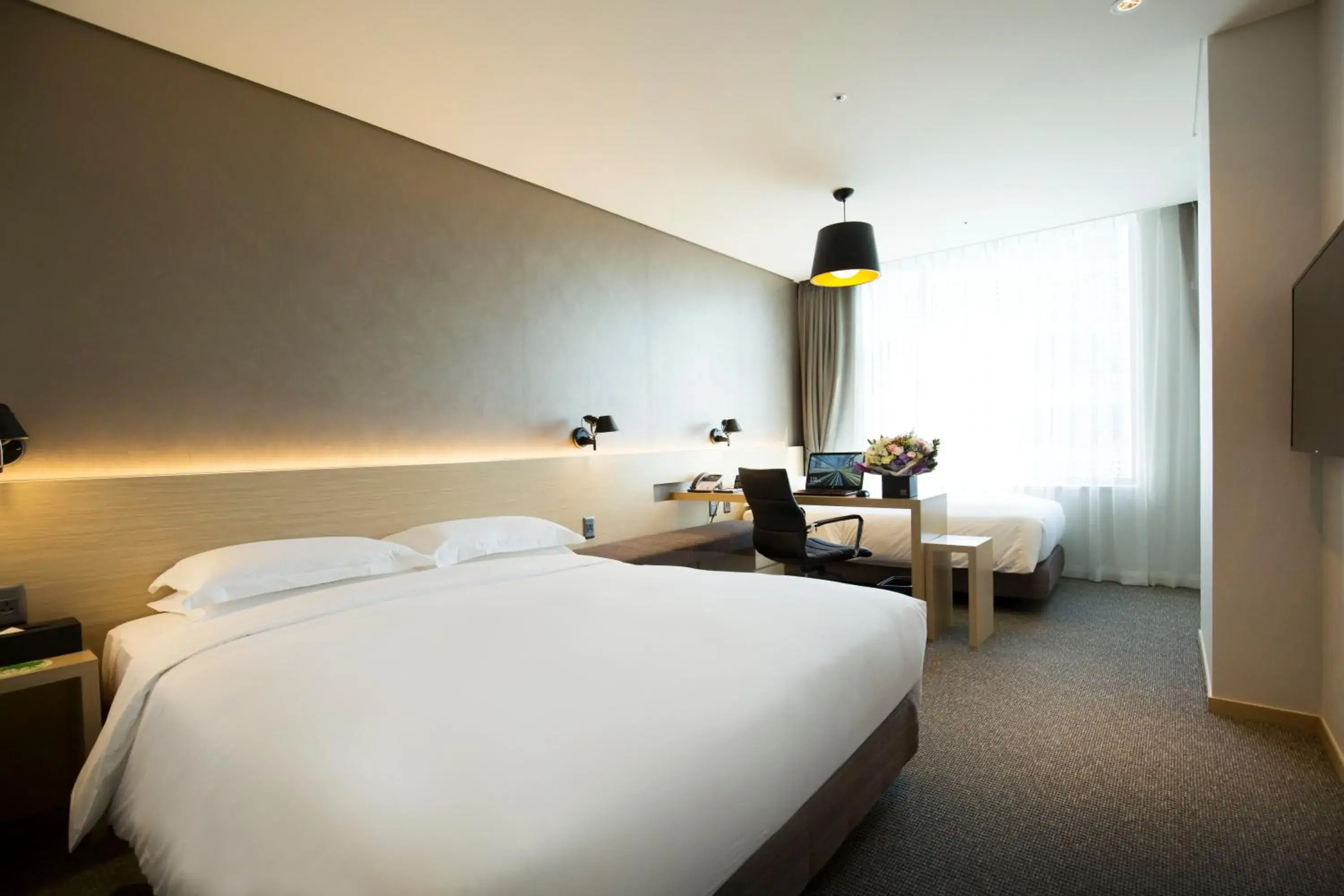 Bedroom, Bed in Arirang Hill Hotel Dongdaemun