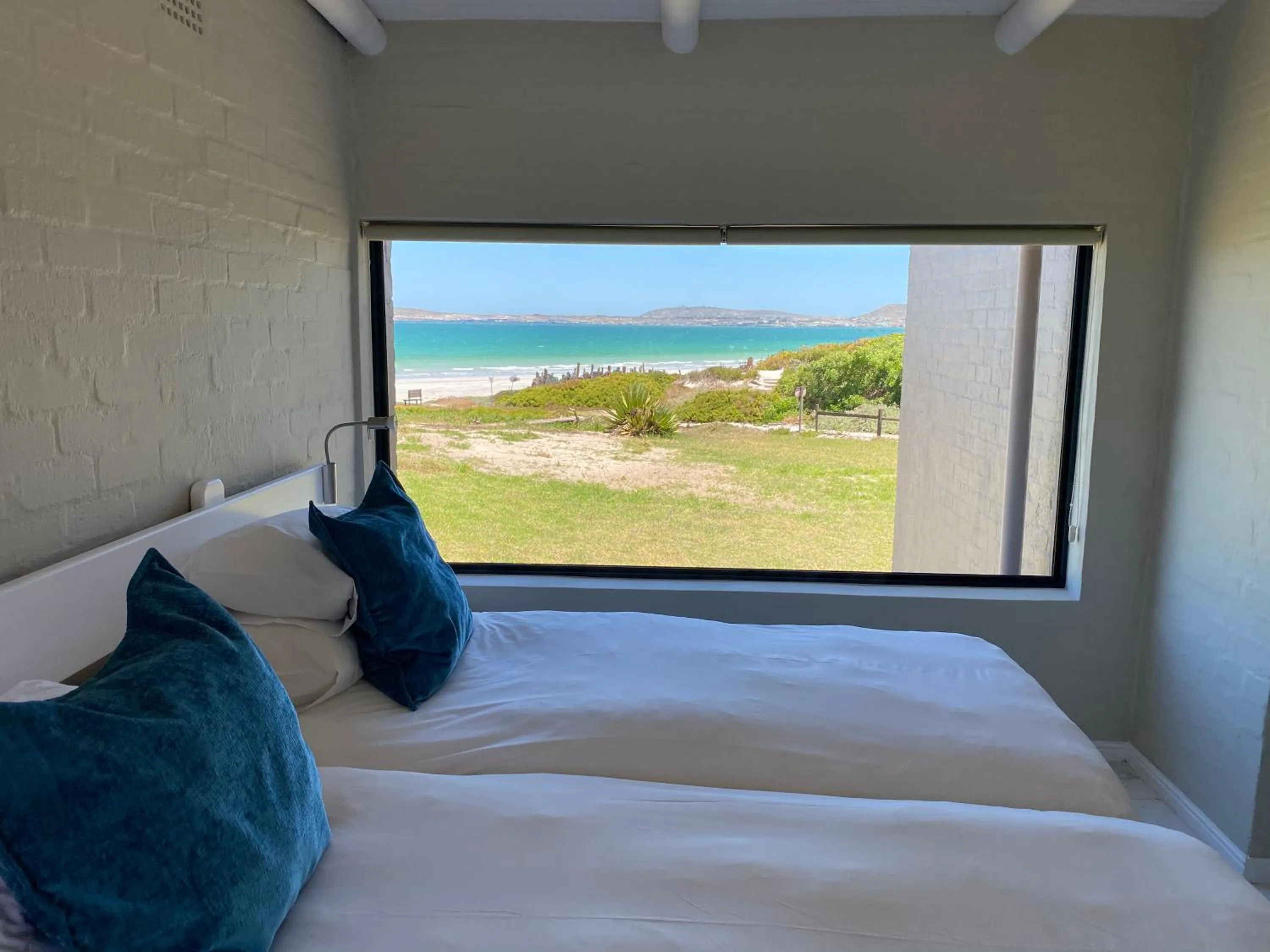 Bed in Blue Bay Lodge