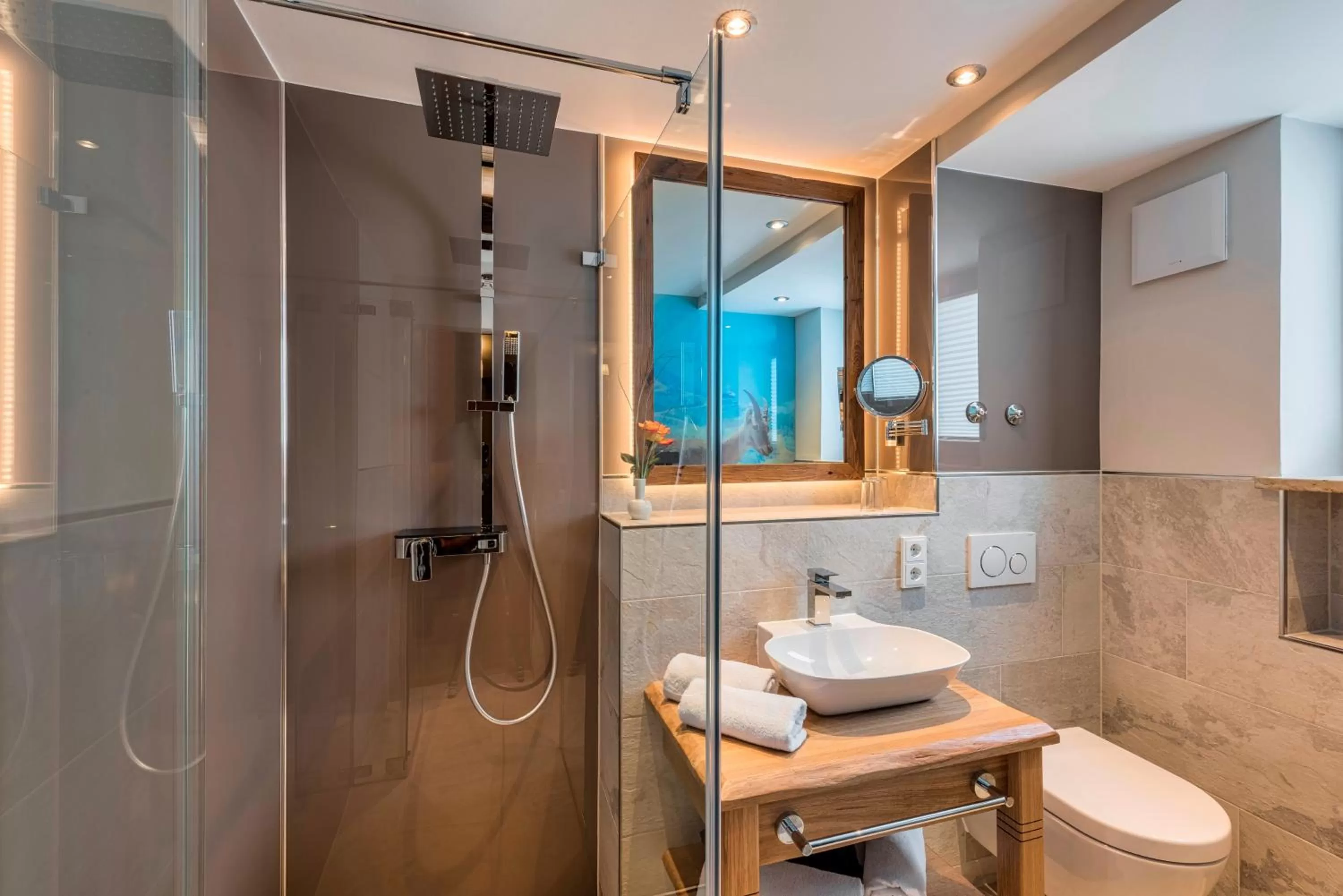 Bathroom in Hotel Schäfflerwirt