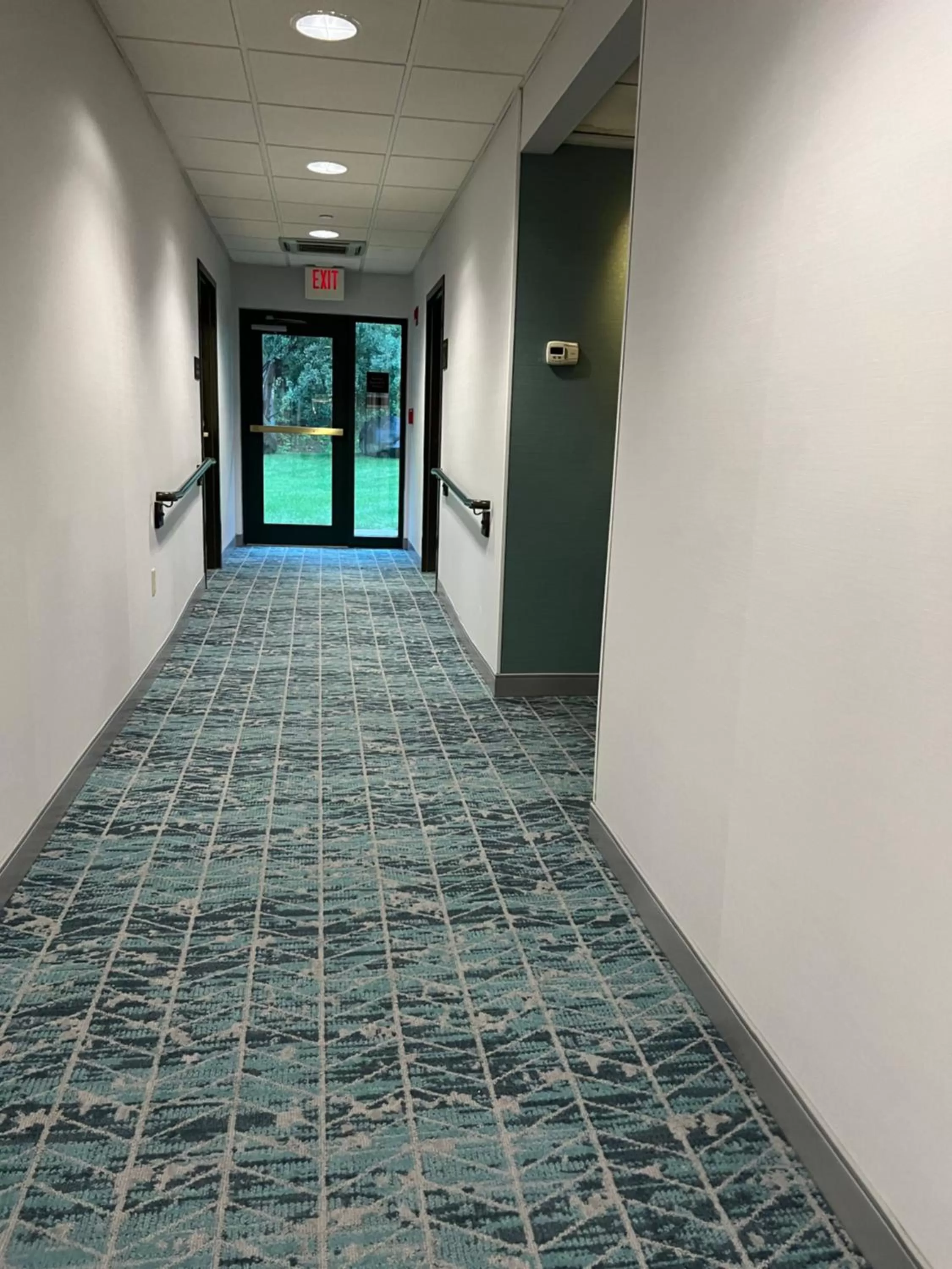 Property building in Comfort Inn & Suites Lake George