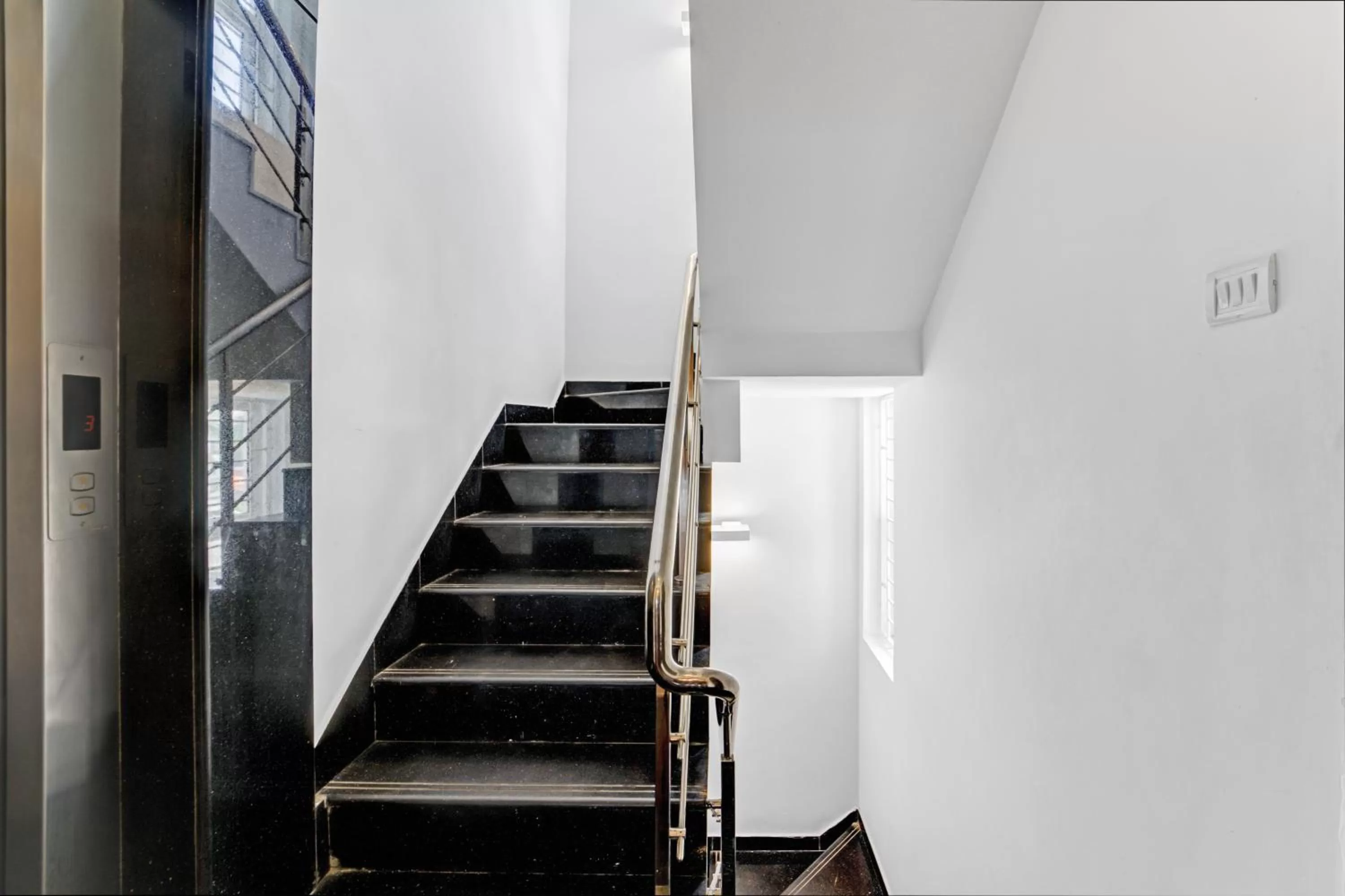 Property building in UPAR Hotels Thoraipakkam, OMR