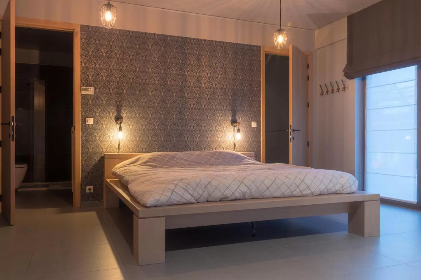 Bed in Oud Gemeentehuis