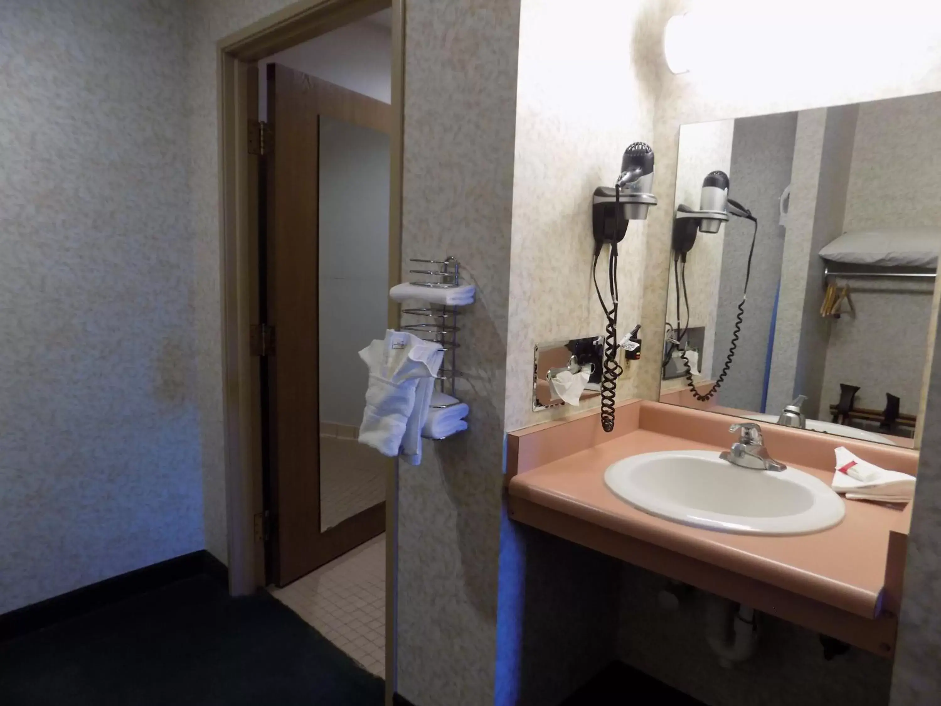 Bathroom in GreenTree Inn Albuquerque North I-25