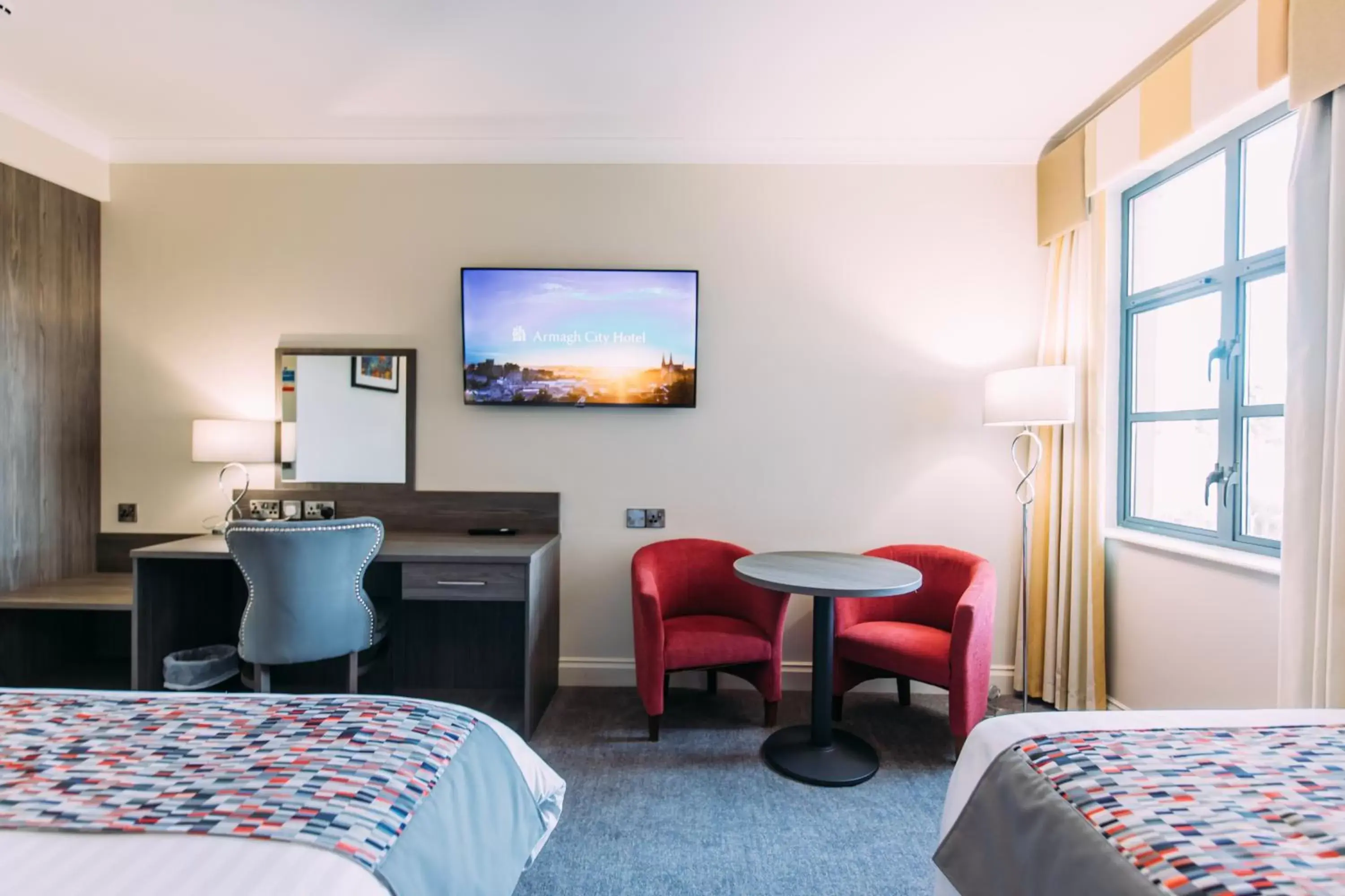 TV and multimedia, Bed in Armagh City Hotel