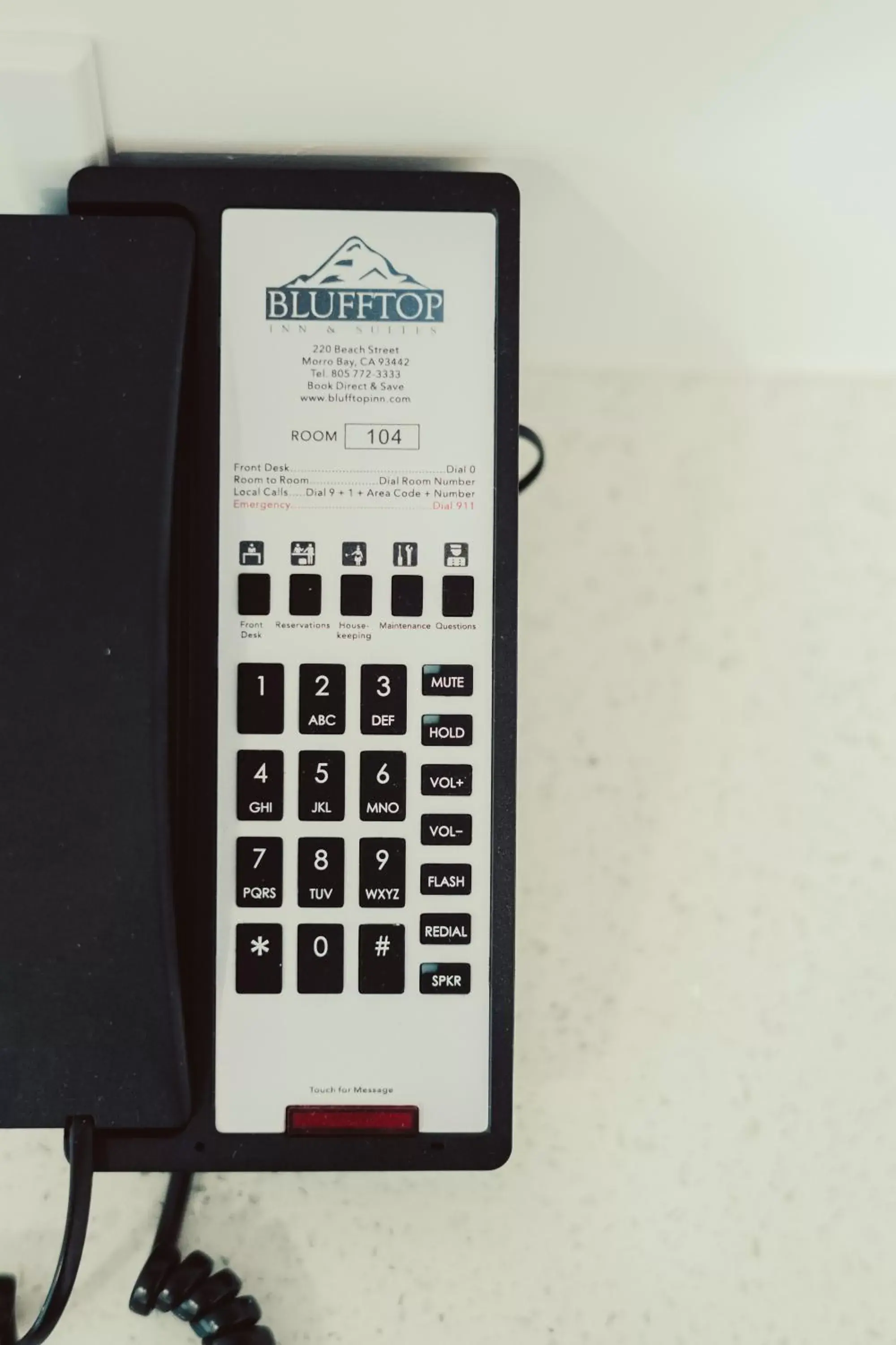 TV and multimedia in Blufftop Inn & Suites - Wharf/Restaurant District TV and multimedia in Blufftop Inn & Suites - Wharf/Restaurant District